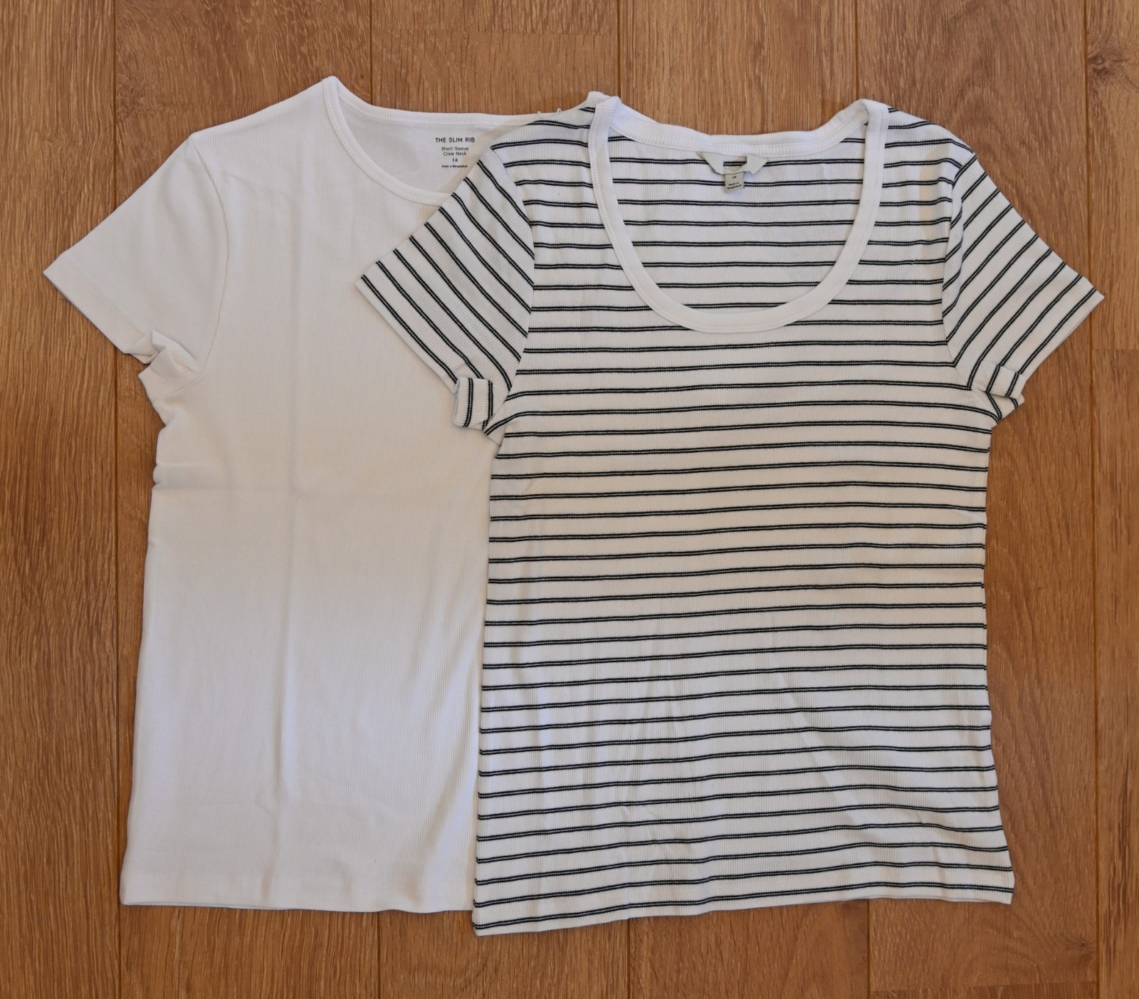 Ex Marks & Spencers 2 Pack Crew & Scoop Neck T Shirts White & Stripe Size 14