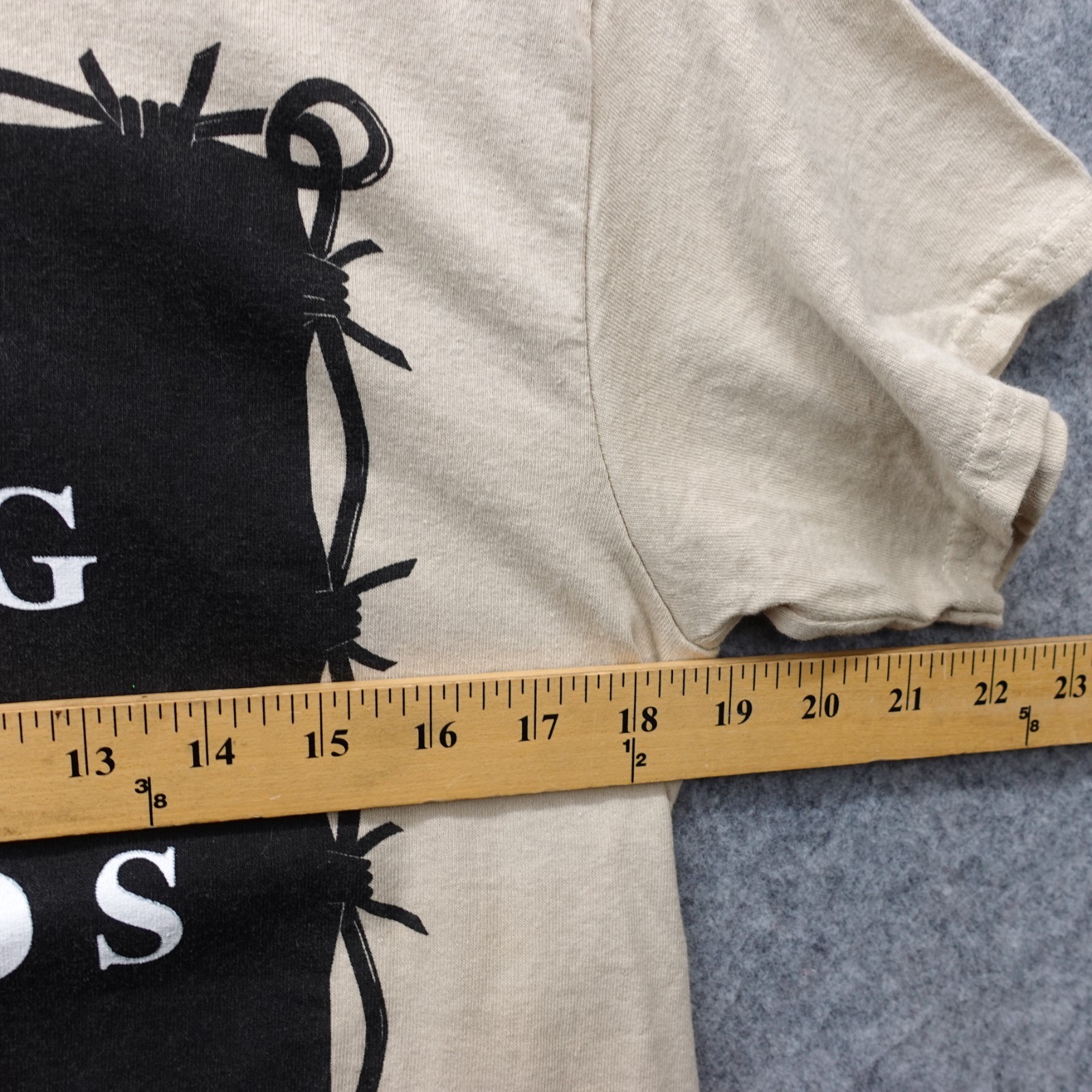 Womens Rose Graphic Shirt M Beige LOSING FRIENDS FINDING PEACE Sand Tee Grunge