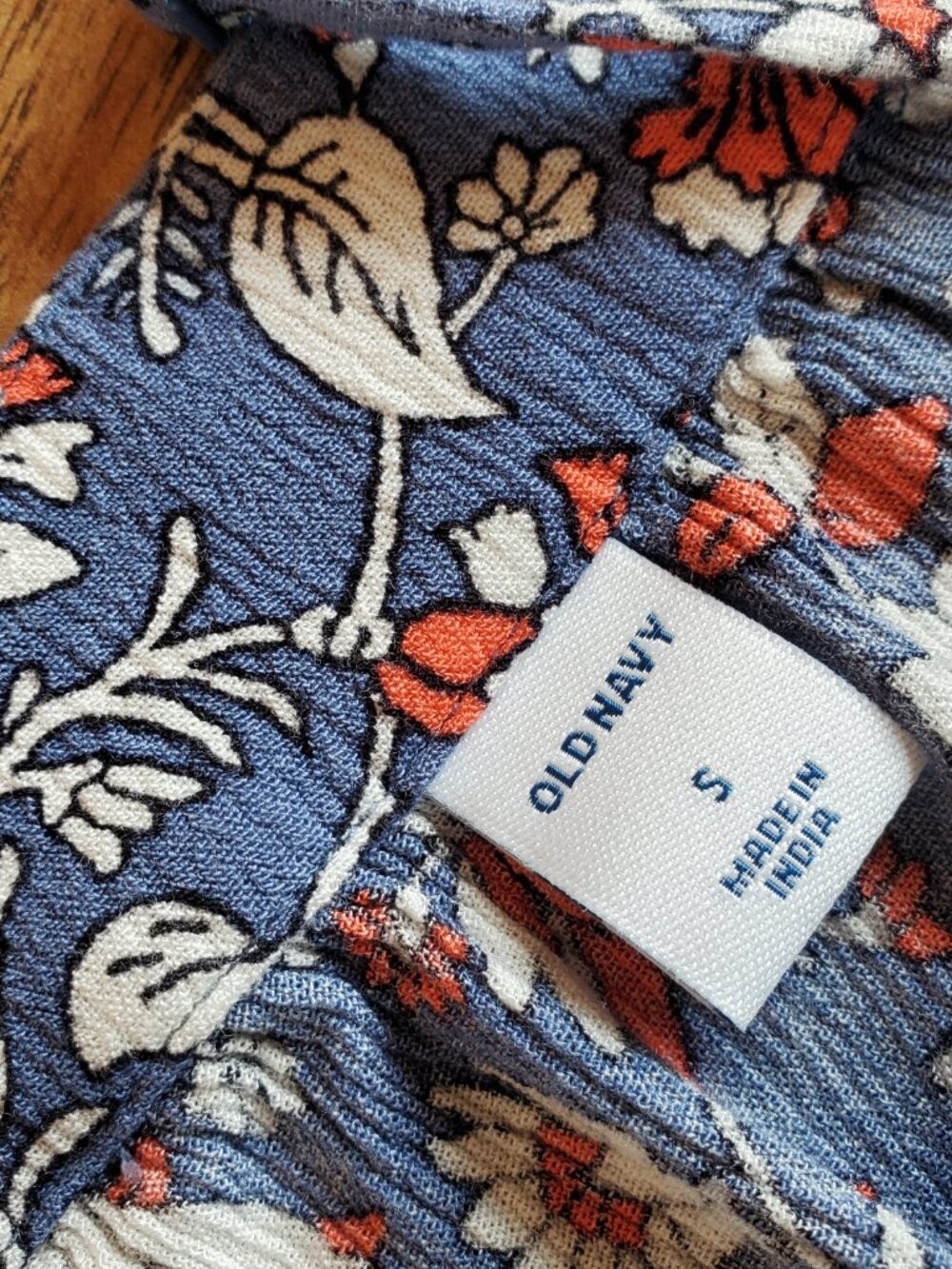 Old Navy Blouse Size Small Spaghetti Strap Floral Blue