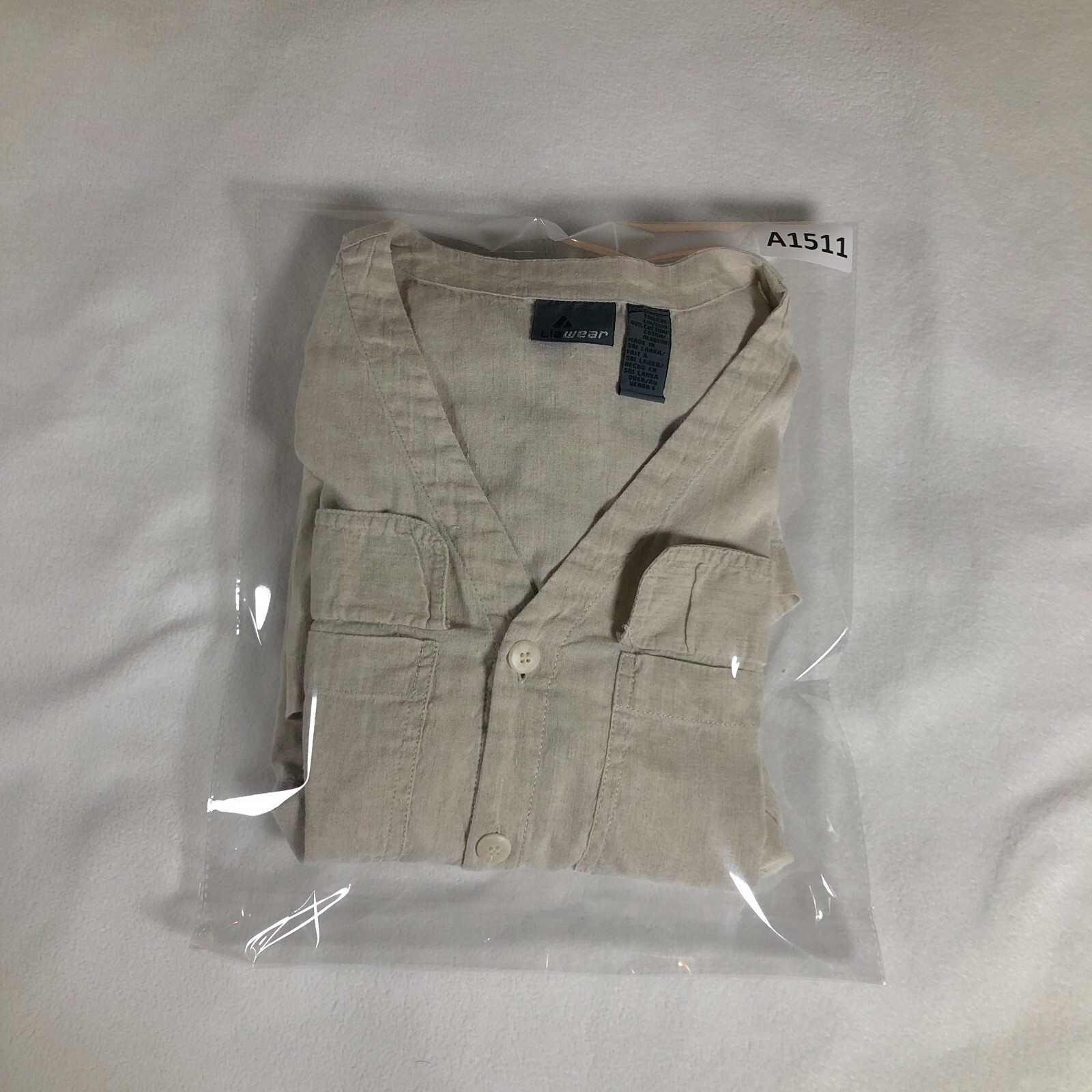 Lizwear Womens Linen Blend Tunic Top Sz M Beige Button-Up Flap Pockets