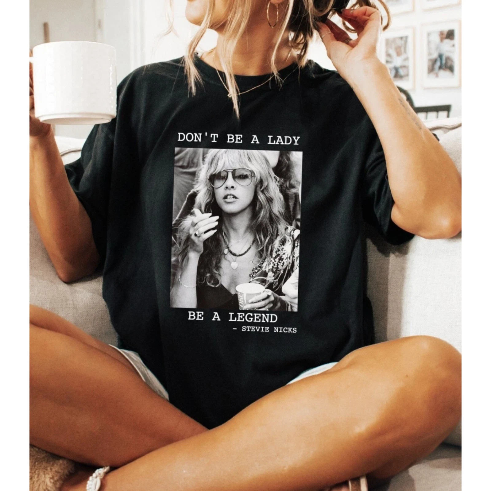 Stevie Nicks Be A Legend Shirt Vintage Quote Graphic Tee Women Unisex