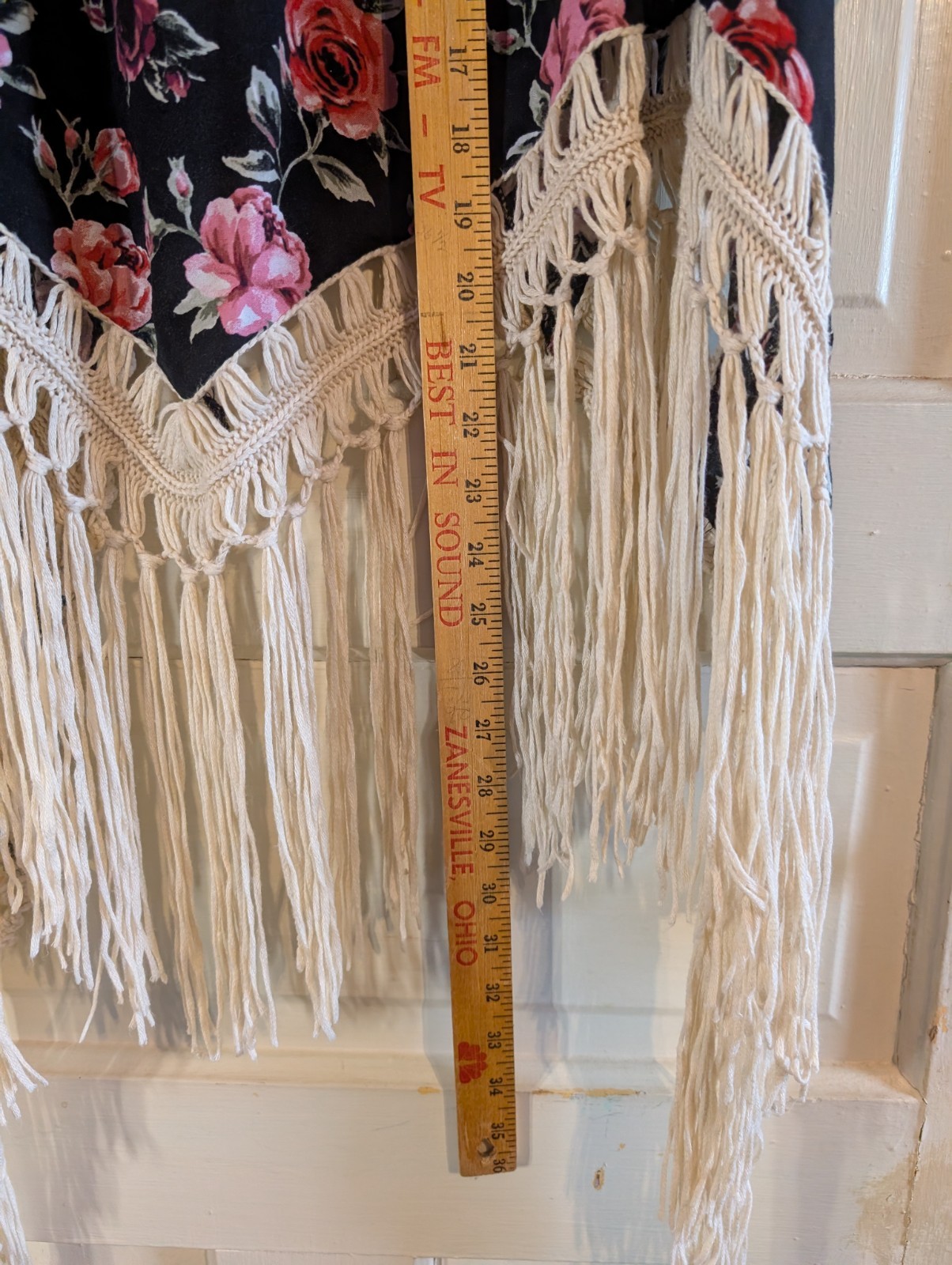 Love J Crochet and Fringe Tie Front Shaw Top Floral Size XL