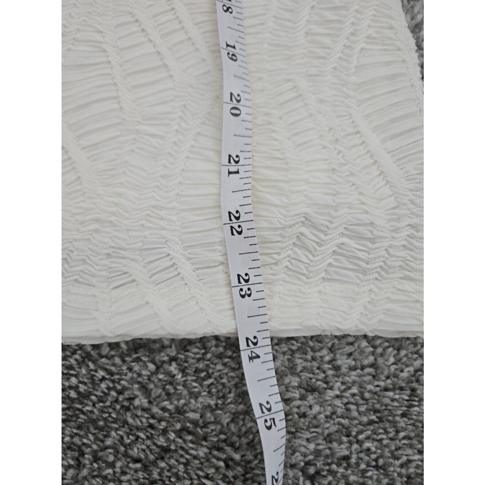 Chico’s Cowl-Neck Tank. Super soft jacquard-knit fabric. Ivory. Small