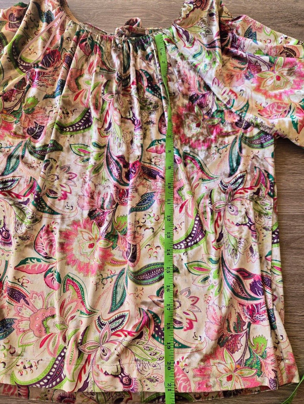 SAGE + FIG Boho Paisley Floral Velvet Keyhole Blouse Size M – Pink Green Purple