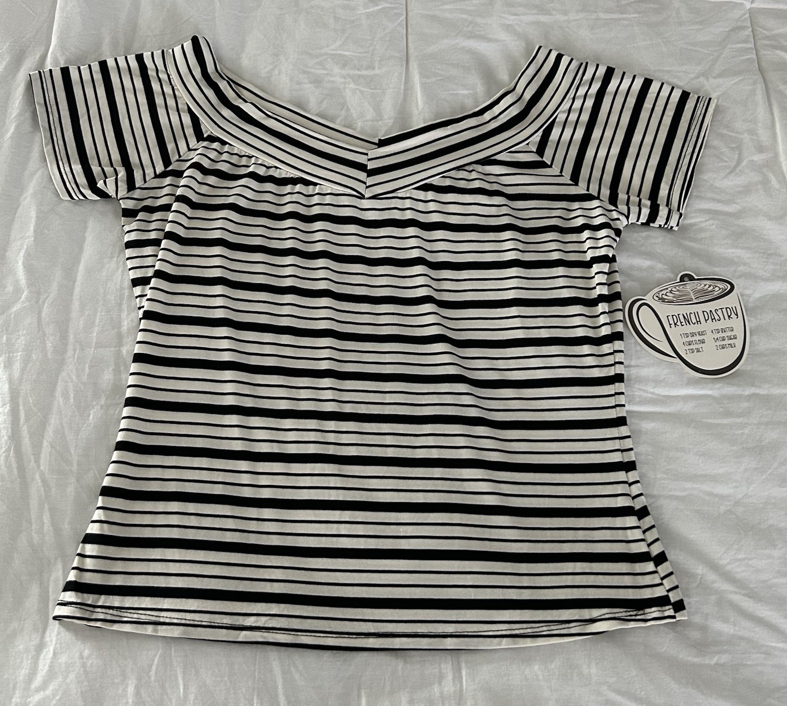 French pastry women shirt white and black size xl nwt