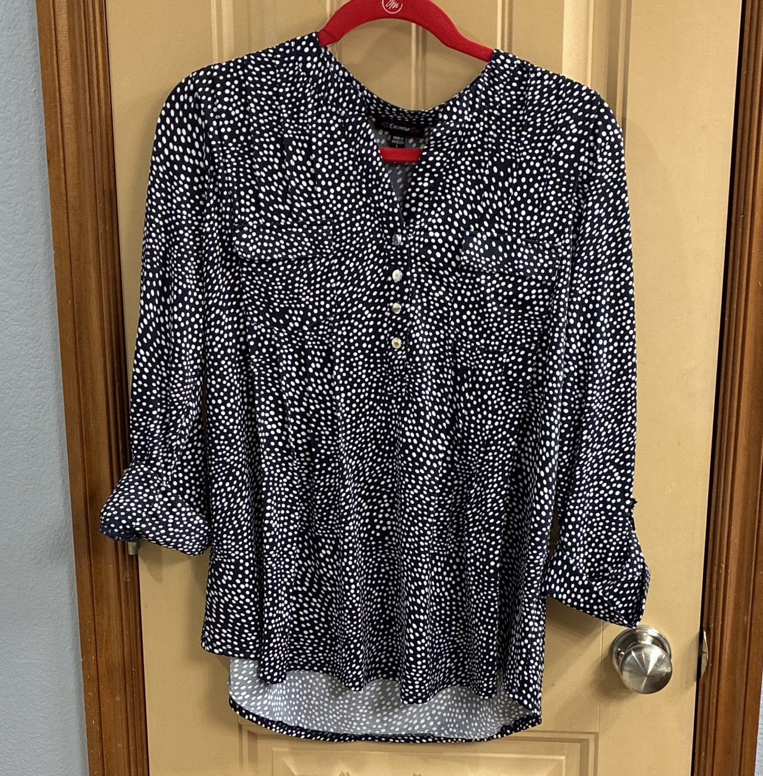Cocomo Women’s Blue White Polka Dot V-Neck Button Front Long Sleeve Blouse L
