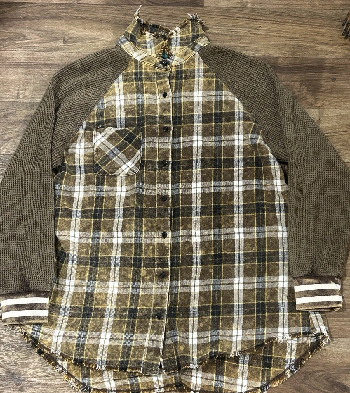 Jaded Gypsy Crisp Flannel/ Brown Sleeves S/M? Brown