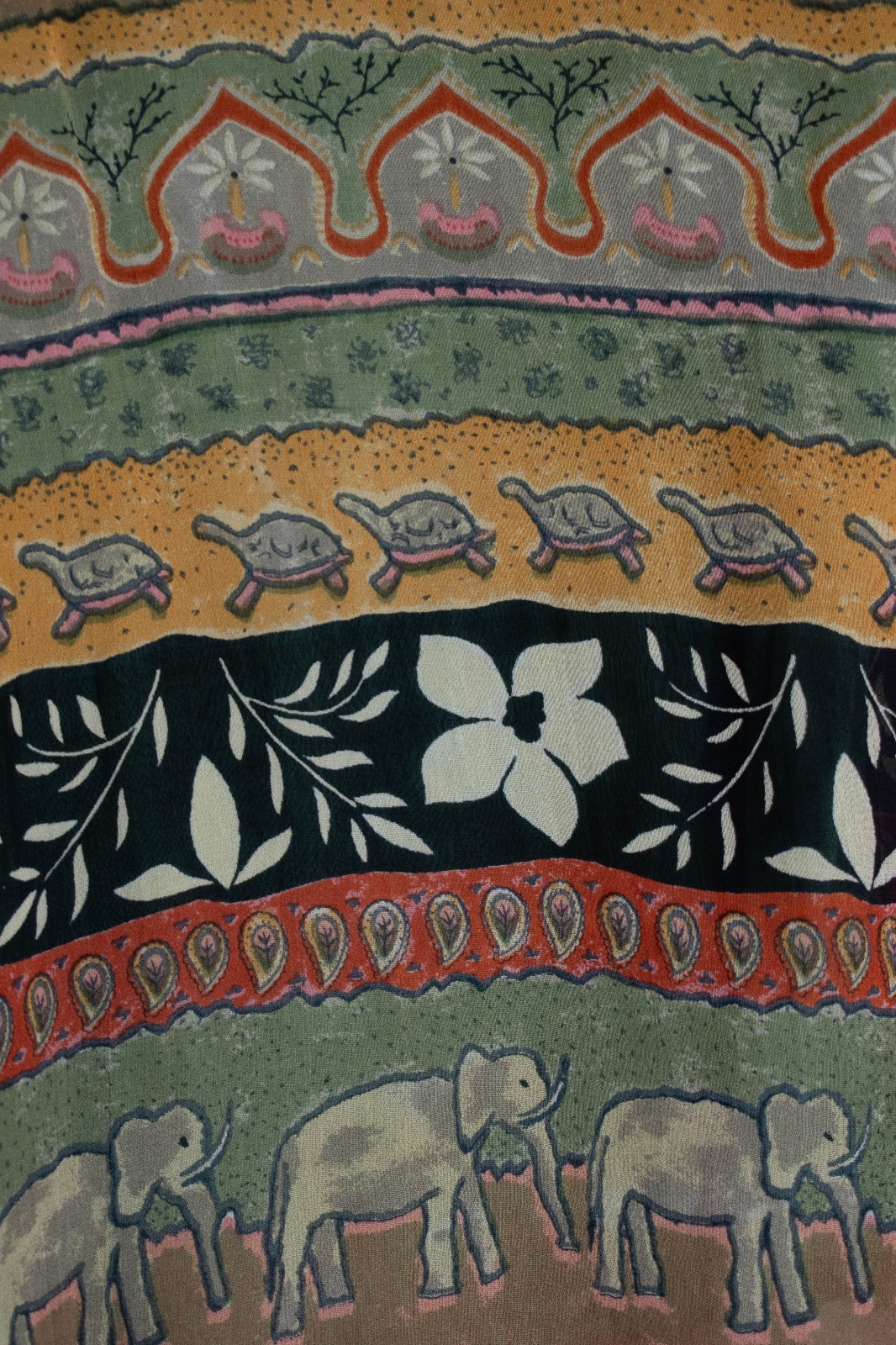 Ethnic Soft Elephant Turtle Floral Long Tunic Blouse Women’s Sz M Multicolored