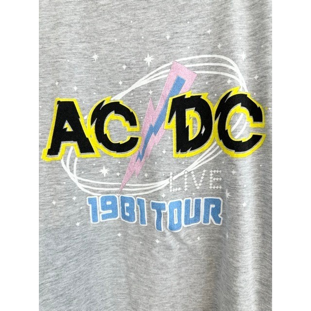 AC/DC Live 1981 Tour Graphic T-Shirt Heather Gray XXL Women Rock Band Tee