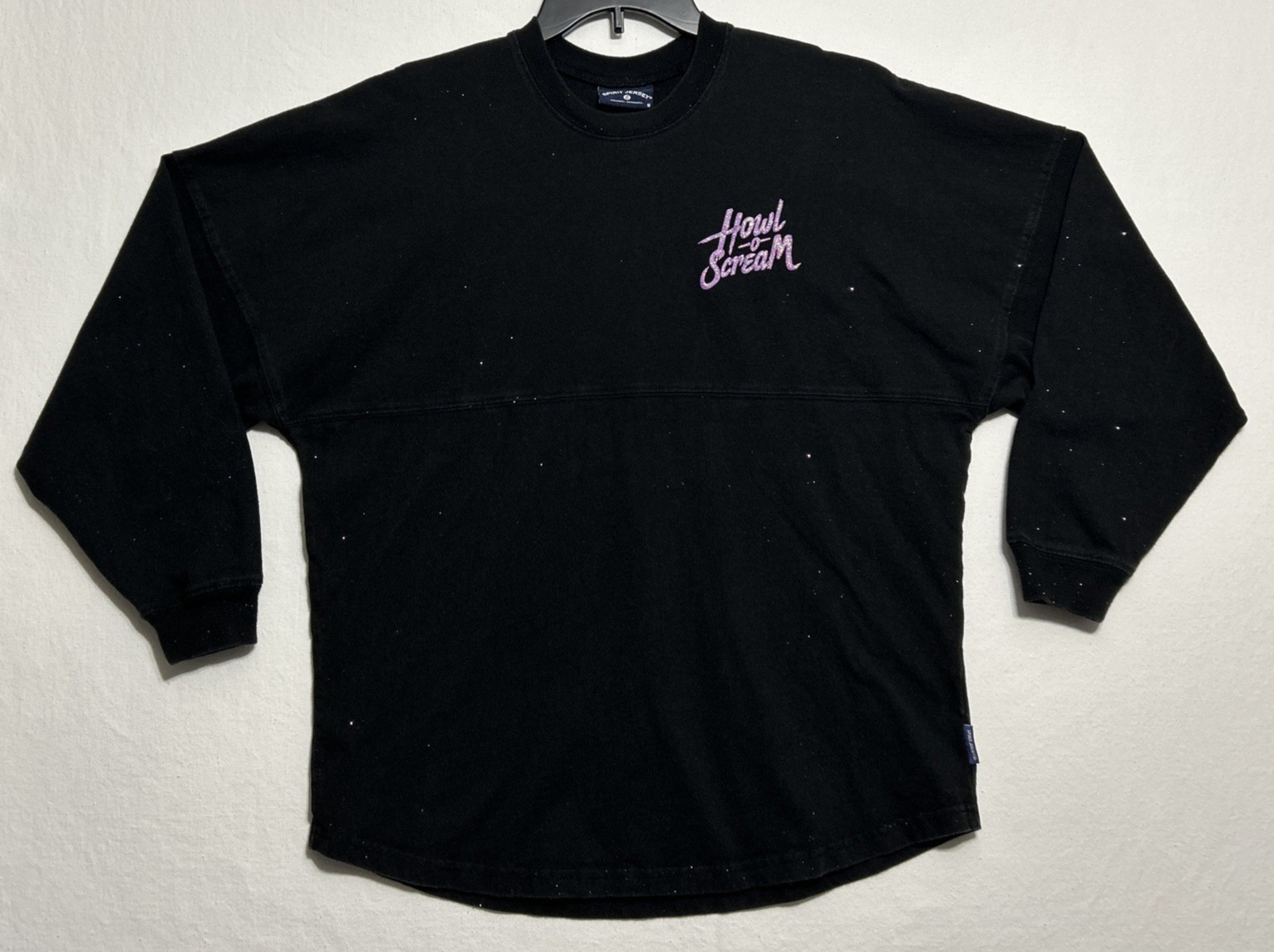Howl O Scream Black Sparkly w Purple Moons Eye Crystal Ball Spirit Jersey Small