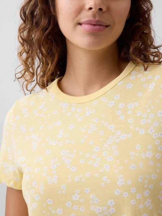 GAP Women’s Favorite Crewneck T-Shirt-Yellow Boho Floral -Sizes S. M. L. XL.