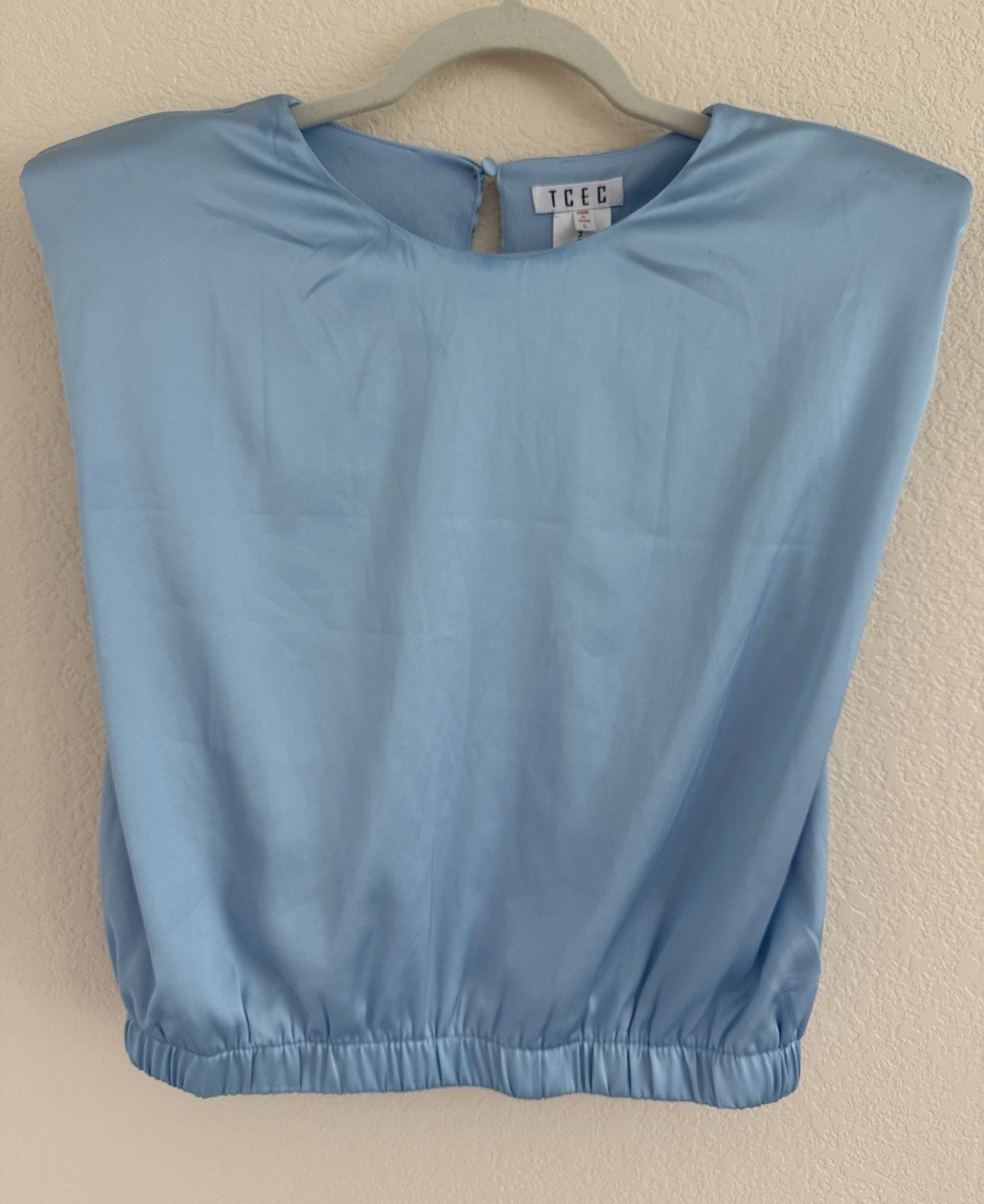 TCEC Women’s Blue Solid Satin Round Neck Pullover Blouse Sleeveless Regular L
