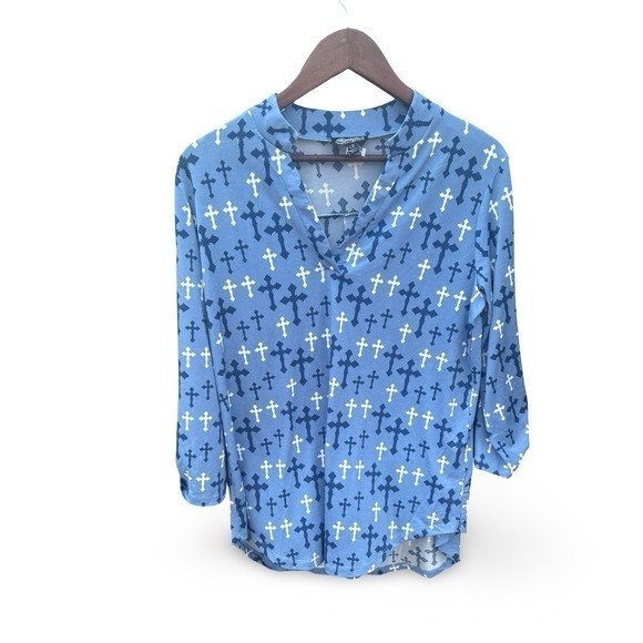 Cowgirl Hardware Blouse Womens LG Blue Cross Print Roll-Tab Sleeve Excellent