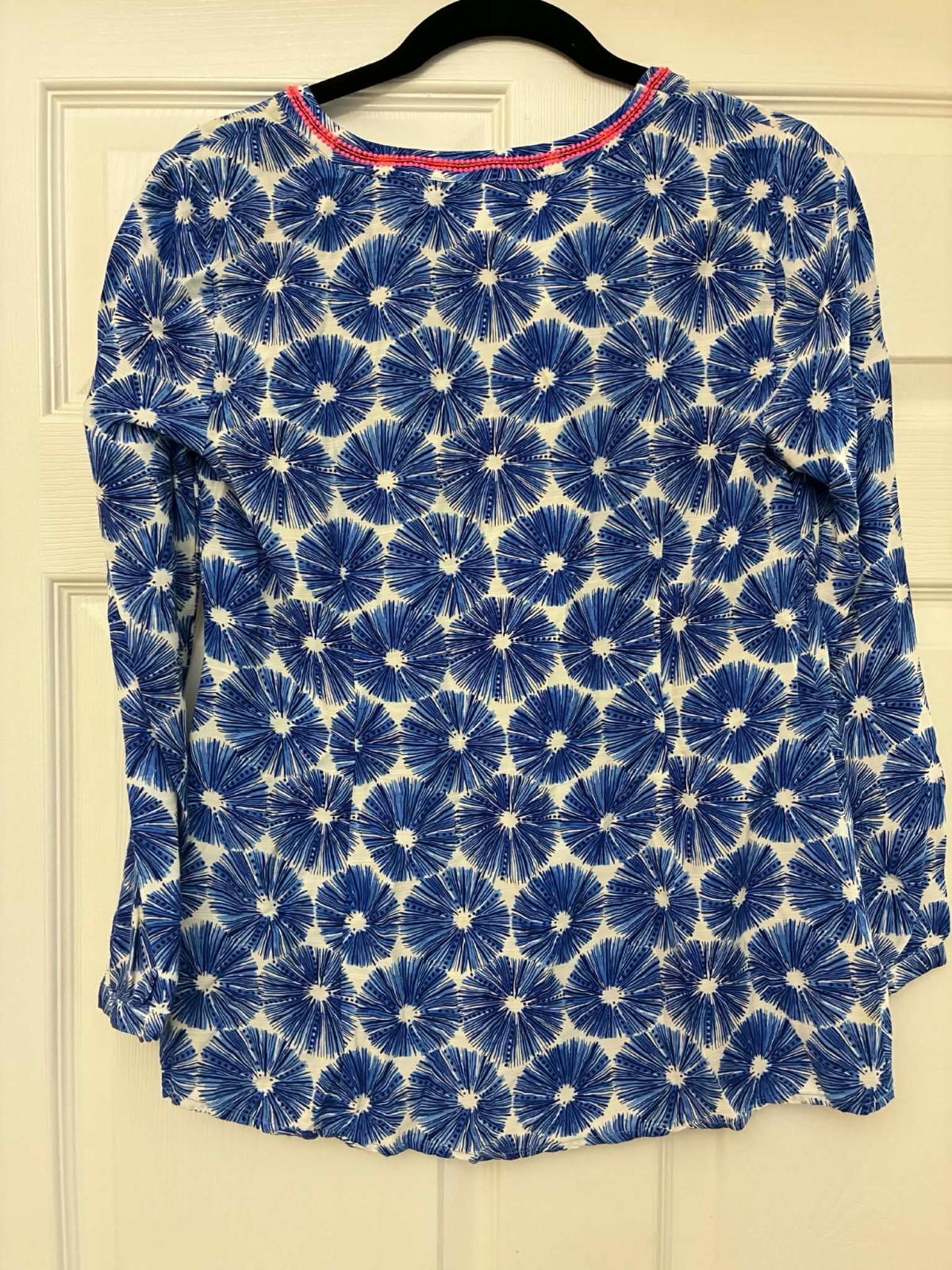 Vineyard Vines XS Blue Starburst Beaded Tunic Blouse 100% Viscose Top