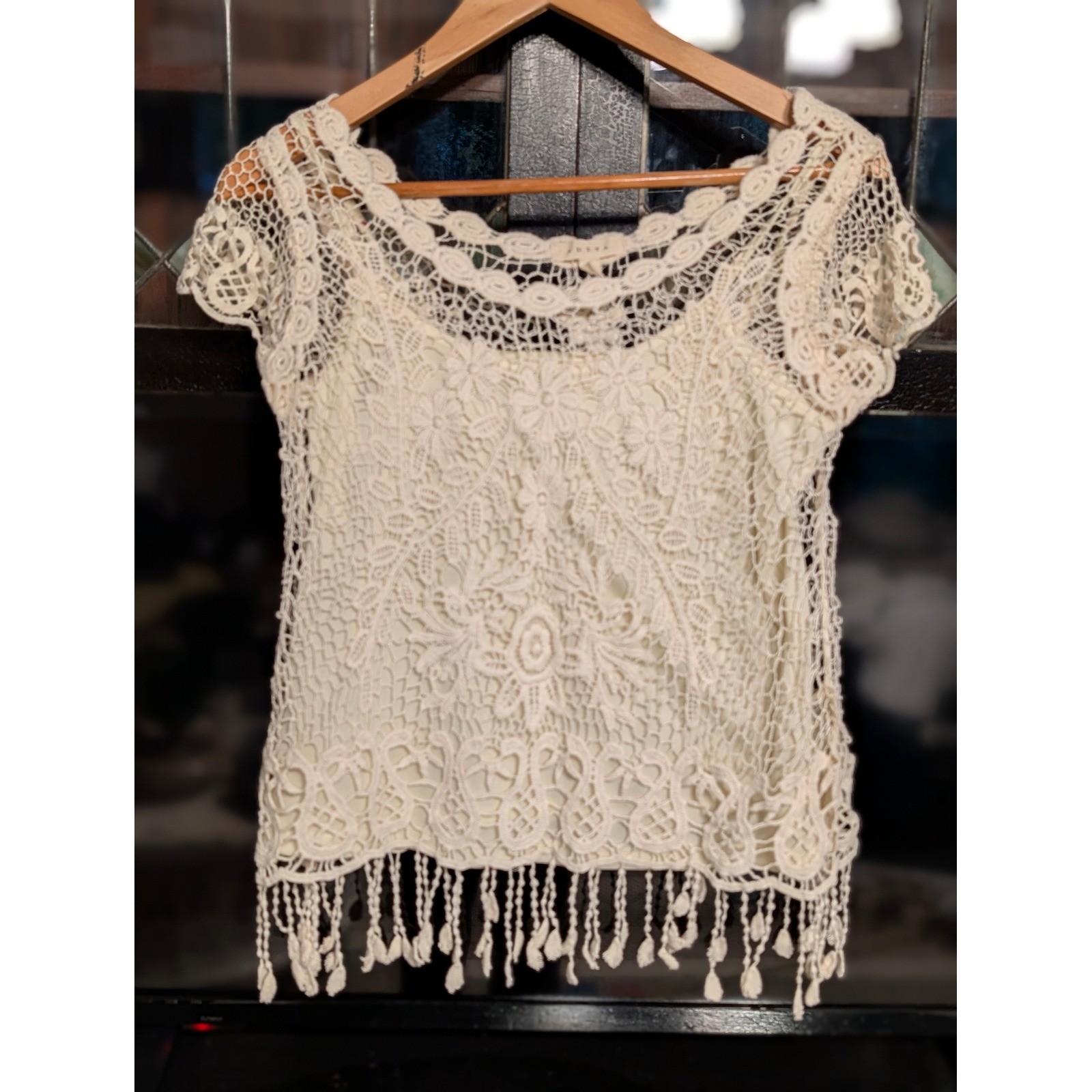 Adiva Cream Crochet Lace Tassel Fringe Boho Top Petite Small Ivory Floral