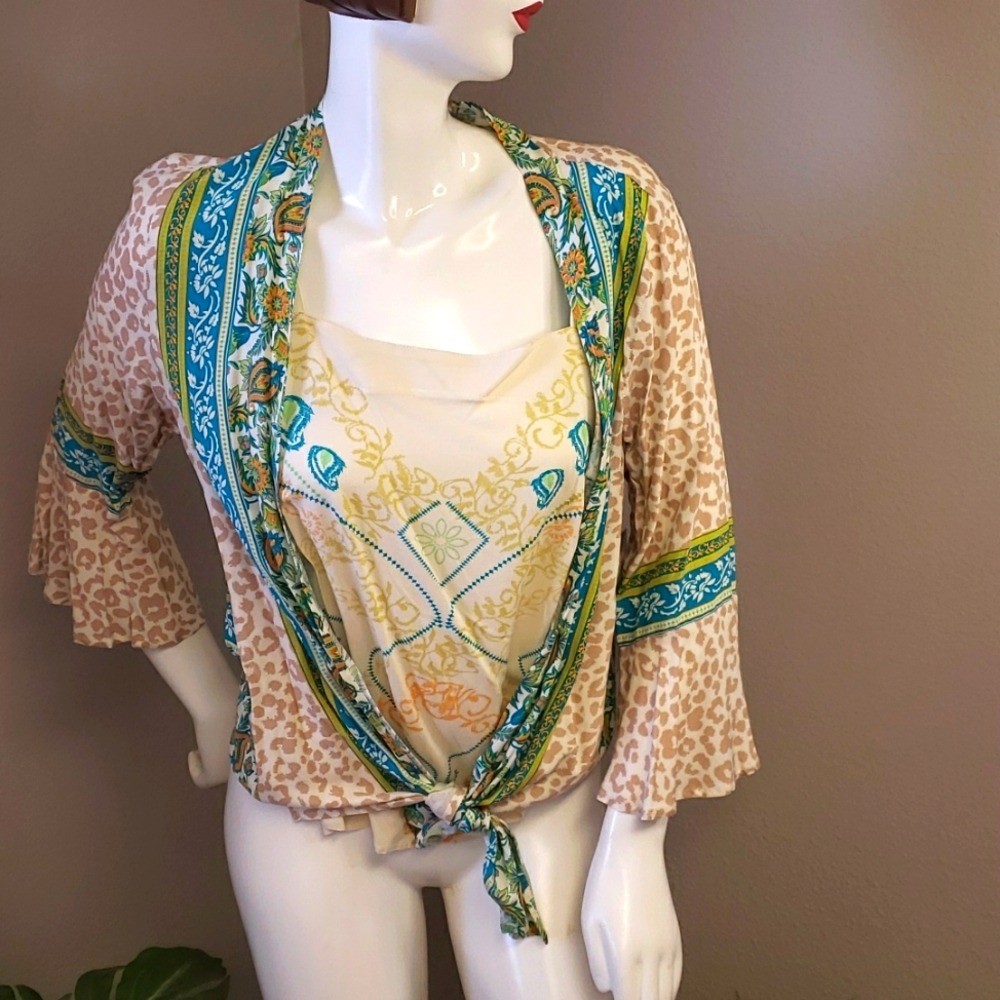 Multiple’s women’s blouse size medium