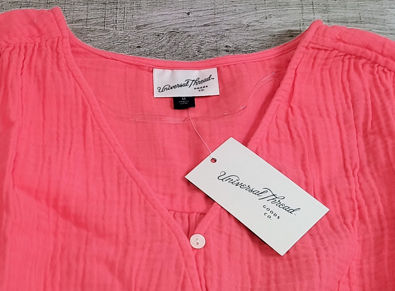 Universal Thread V Neck Wrap Blouse Pink Coral Hi Lo Style Women’s Size M NWT