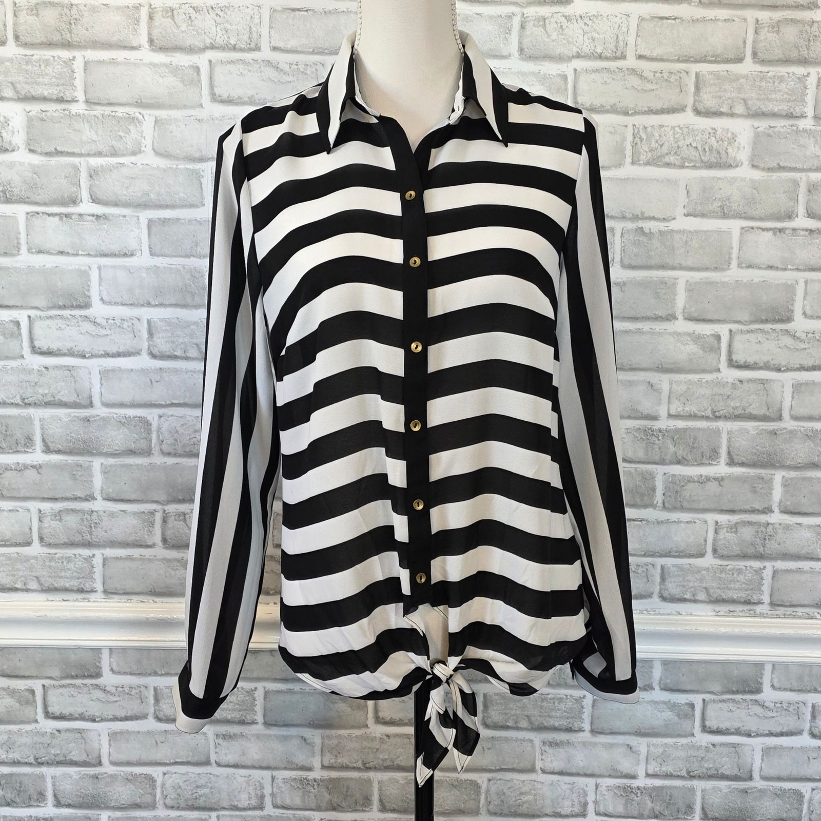 The Limited Striped Tie Front Blouse Work to Weekend Office Quiet Luxury Medium
