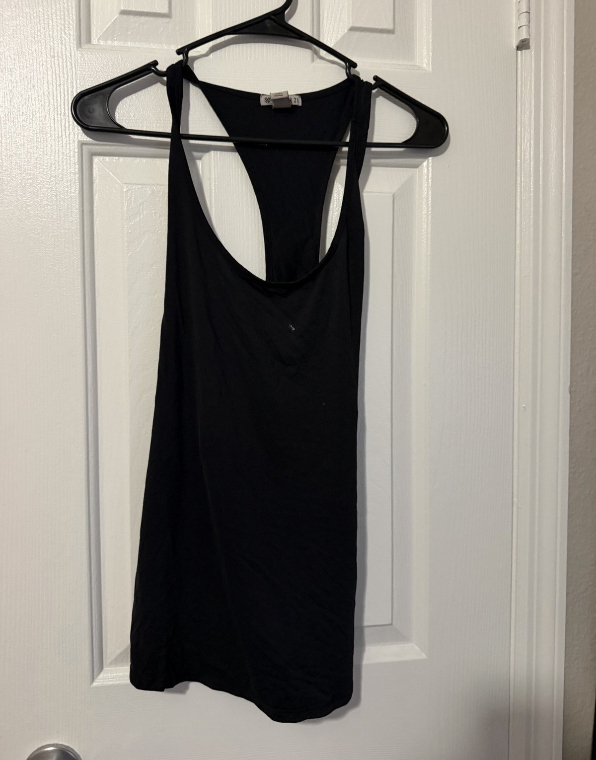 Forever 21 Women’s L Black Solid Scoop Neck Racerback Sleeveless Tank Top