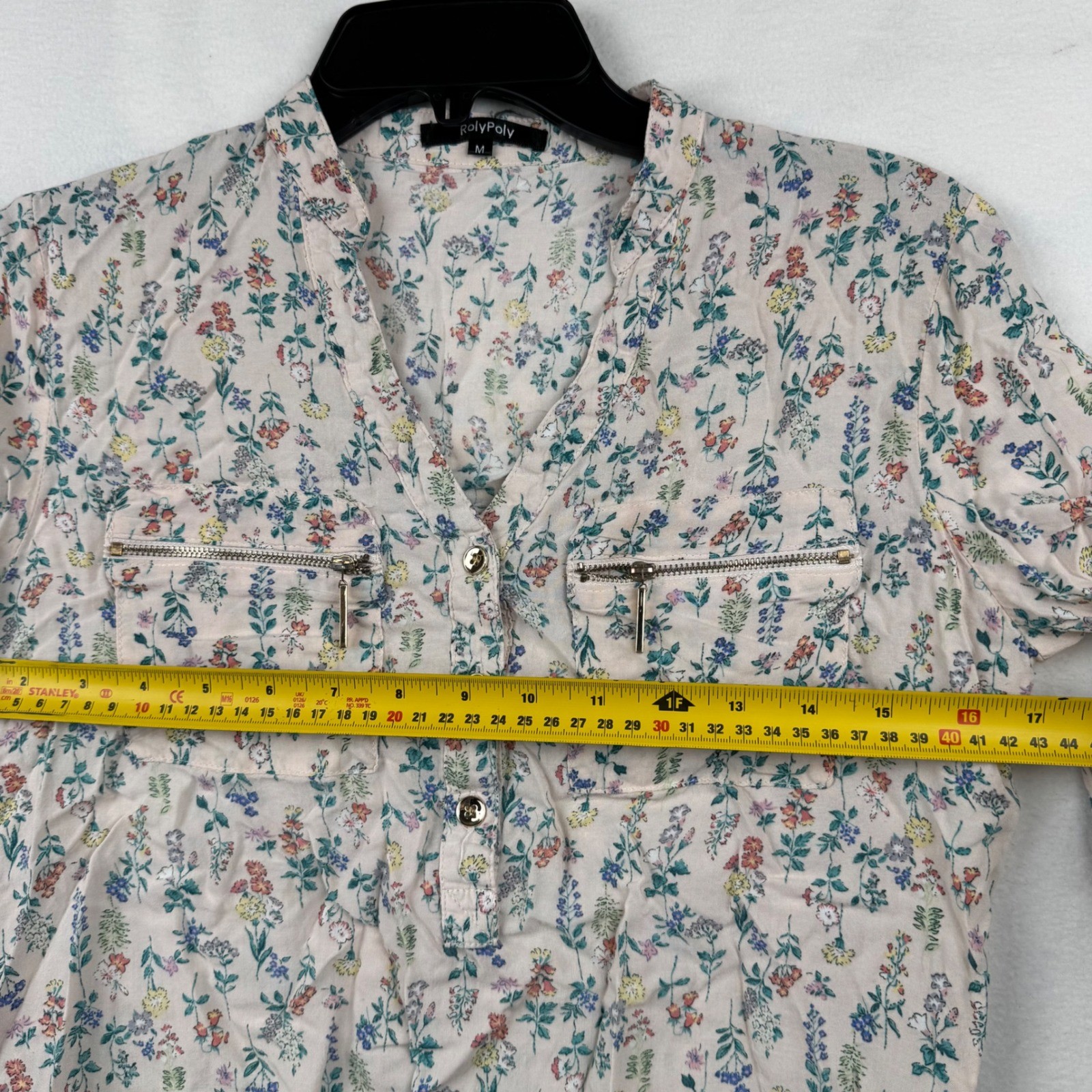 RolyPoly Floral Print Blouse Women’s Medium 3/4 Sleeve Zipper Pocket Top