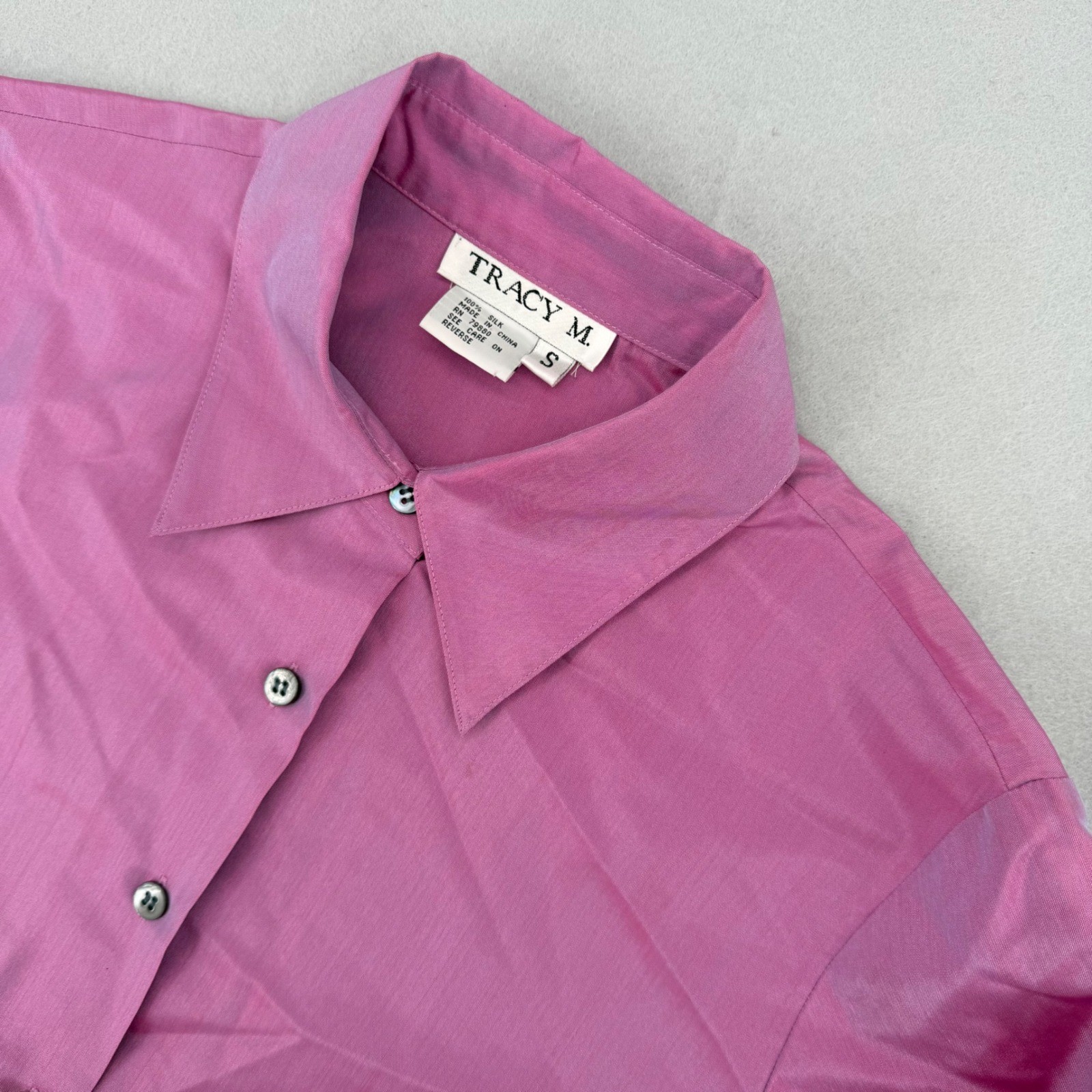 Vintage Womens Small Pink 100% Silk Button Down Blouse Shirt Iridescent