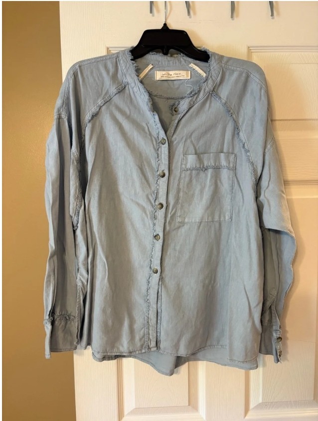 We The Free Button Down Top Blue Chambray Raw Edge Free People Oversized Casual