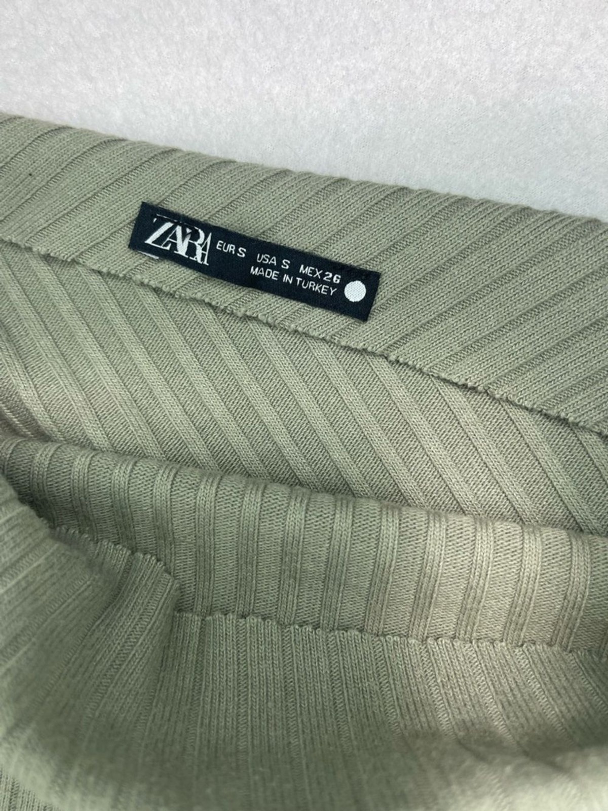 Zara One Shoulder Ribbed Olive Green Ruched Top Women’s Small