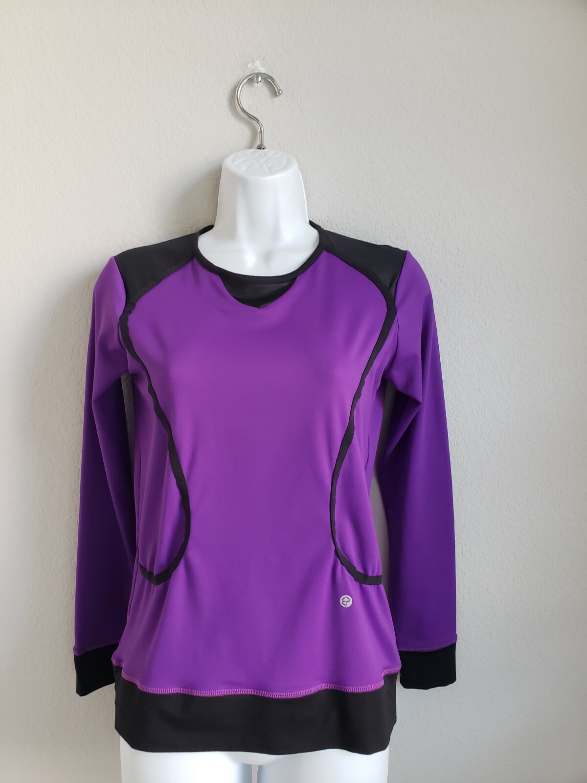 EUC EP Sport Purple and Black 92% Polyester Long Sleeve Size XS Athletics Shirt