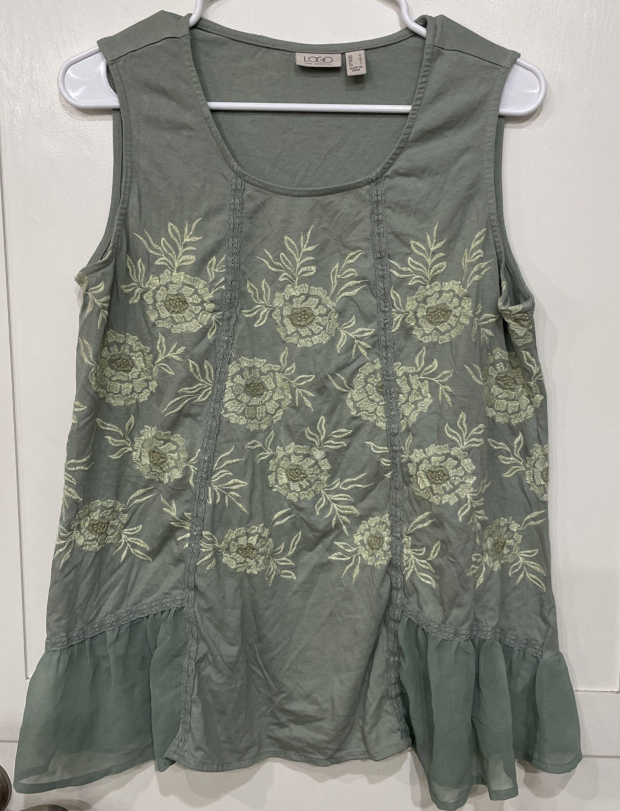 Logo Lori Goldstein Womens M Sage Green Tank Top Embroidered Floral Boho Beachy