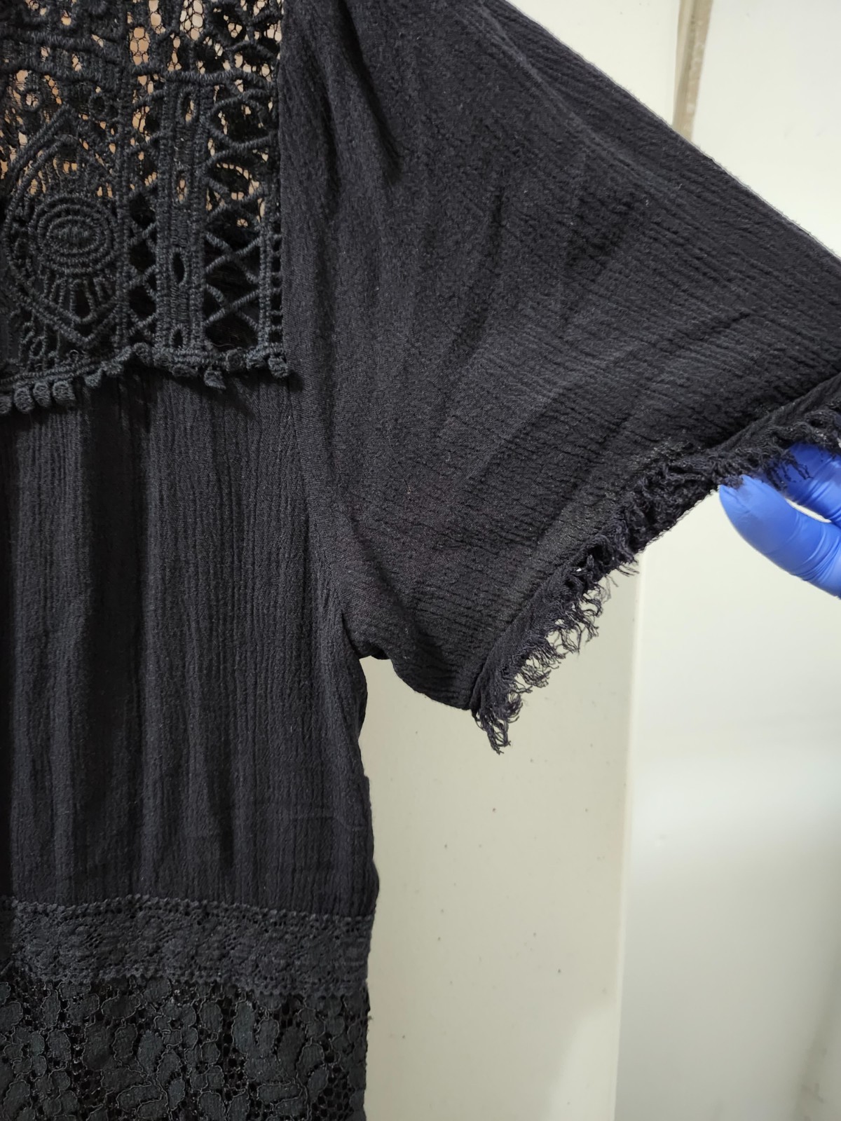 Knox Rose Top Womens L Black Short Sleeve Crochet Lace Tassel Tier Boho Beach