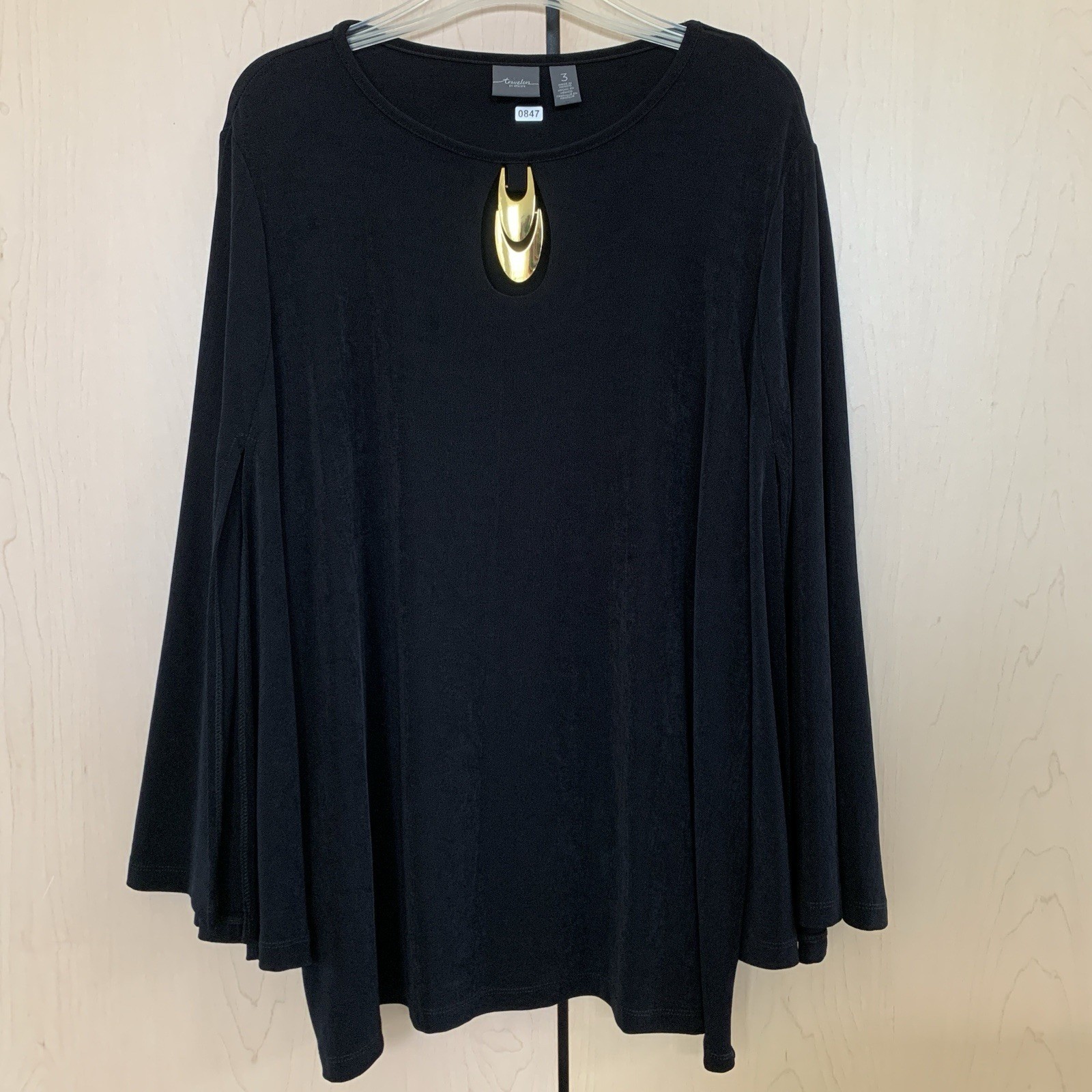Chico’s Travelers Top Women’s Split Bell Sleeve Keyhole Tunic Black 3 (16/18-XL)