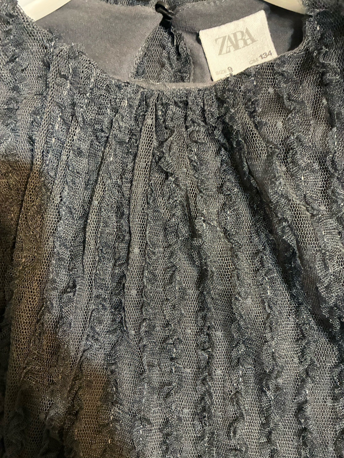 Size 9 Zara Top Gray Spring Summer Fall Winter Casual Dinner