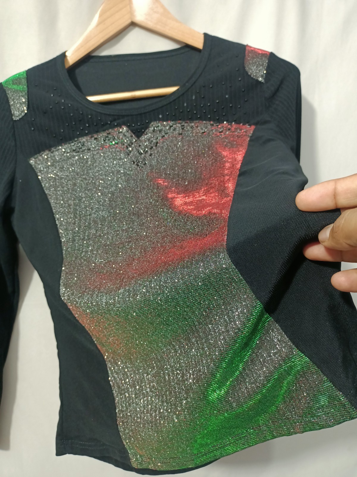 Black Long Sleeve Illusion Glitter Top Color Changing Green Purple Silver M/L