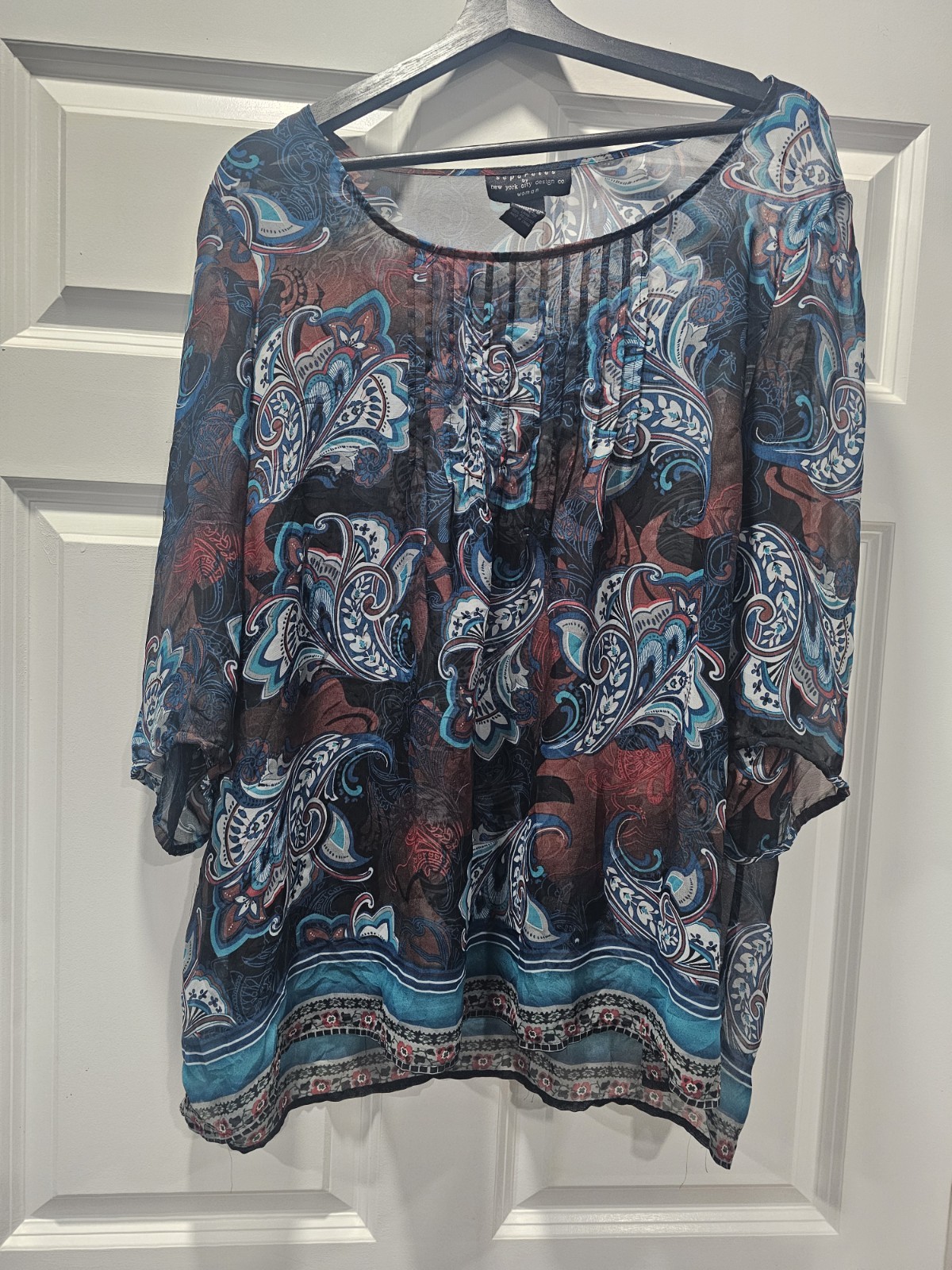 Separates by New York City Design Co. Paisley-Patterned Boho blouse 18/20