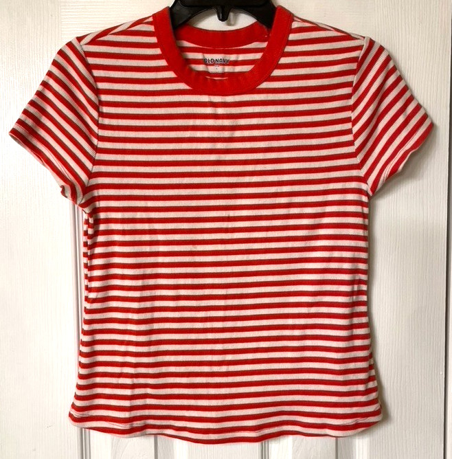 Old Navy shirt size L red & white striped snug fit stretch scoop neck