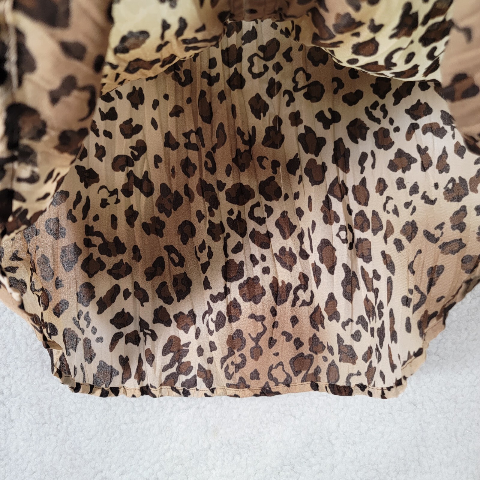 Vtg 90s Allison Taylor Womens Top Size L Brown Leopard Ruffled Unique Blouse
