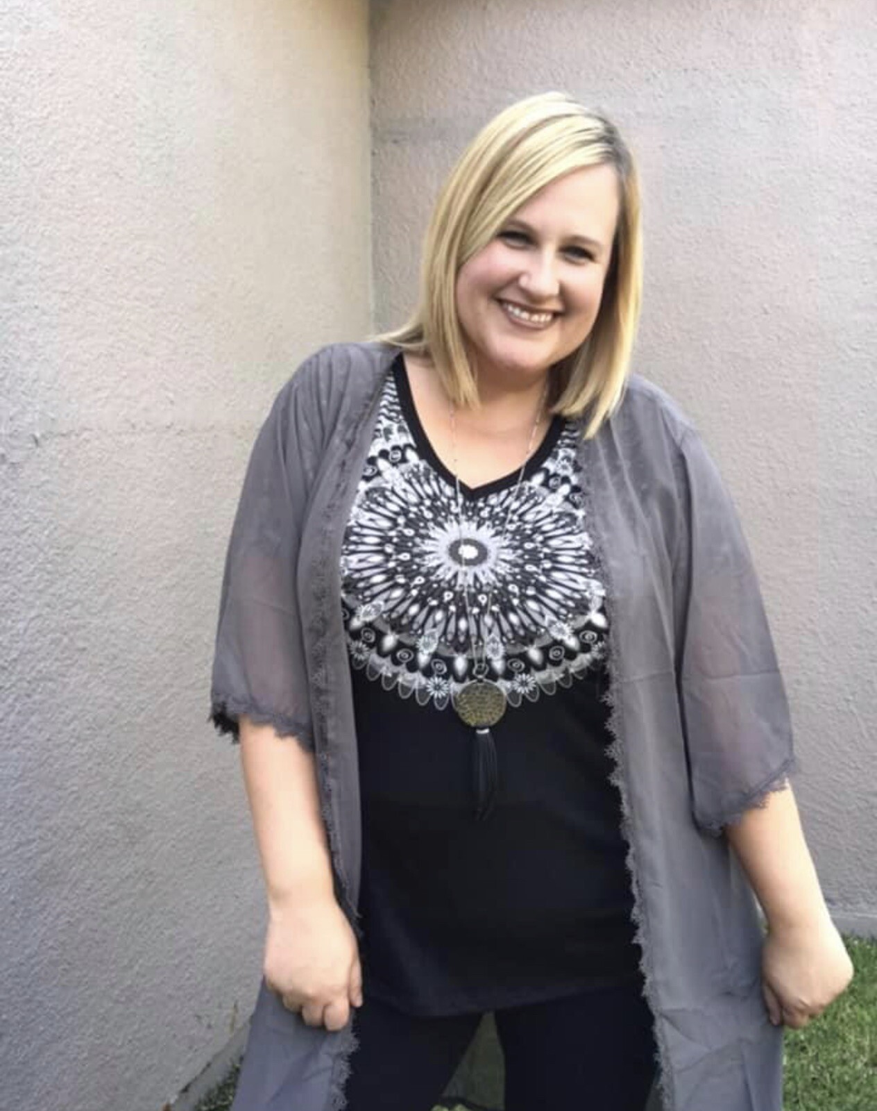 Xl LuLaRoe CHLOE SOLID Dark Gray COVER UP KIMONO Fits 24/28
