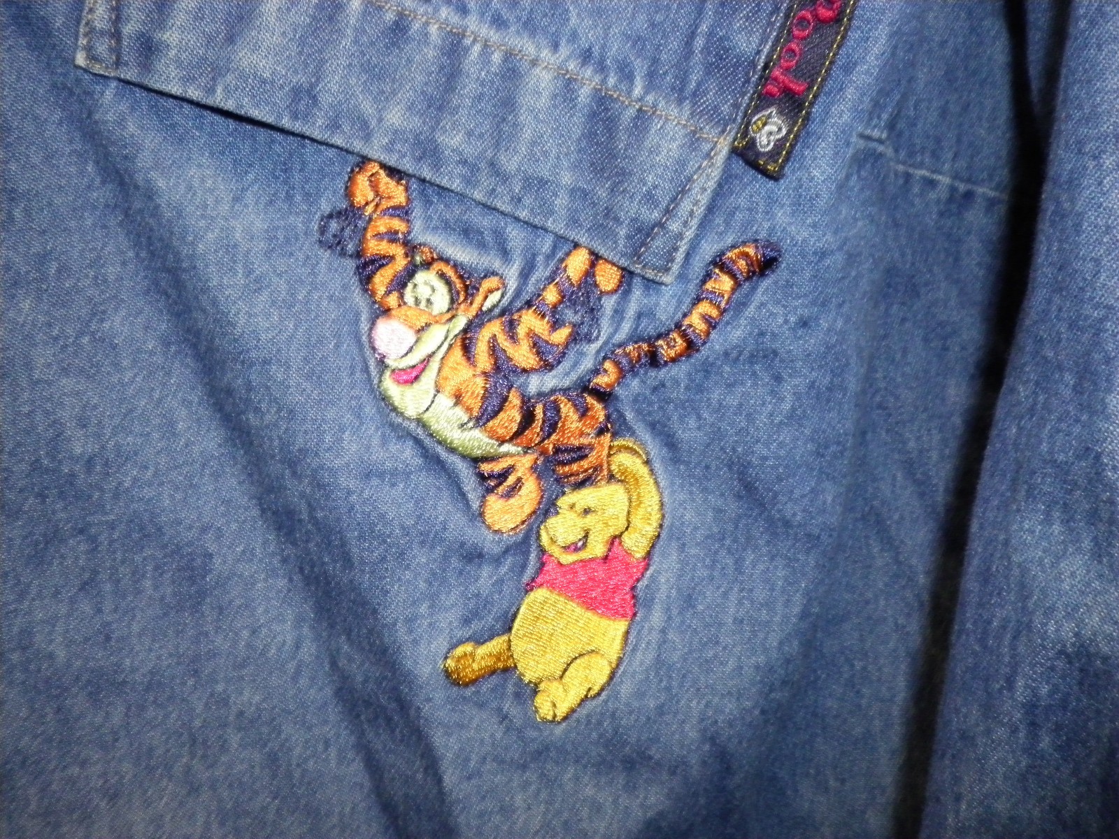 Vintage Disney Winnie the Pooh Denim Shirt Button Size 22W/24W Embroidered