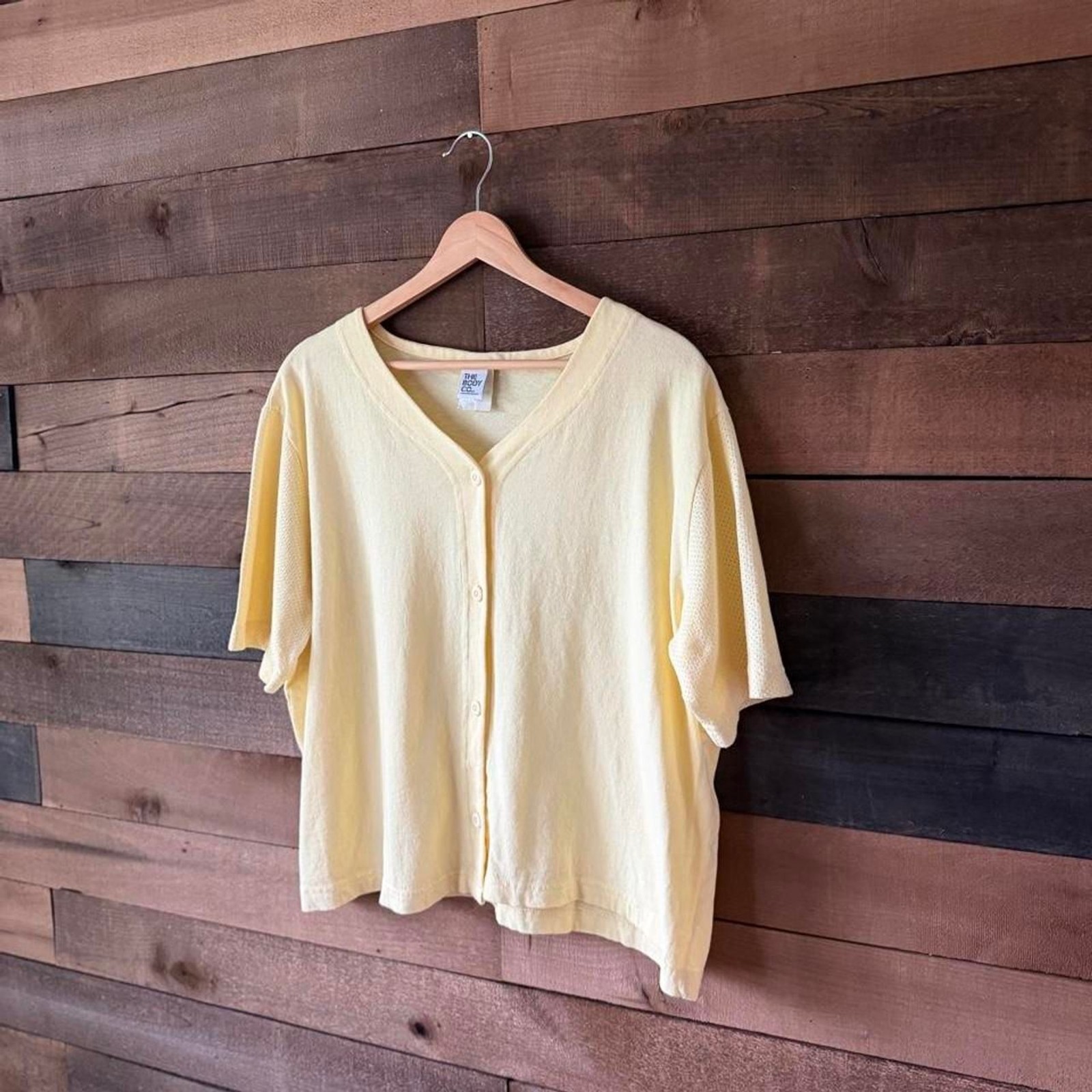 American-vintage Women’s Yellow Shirt