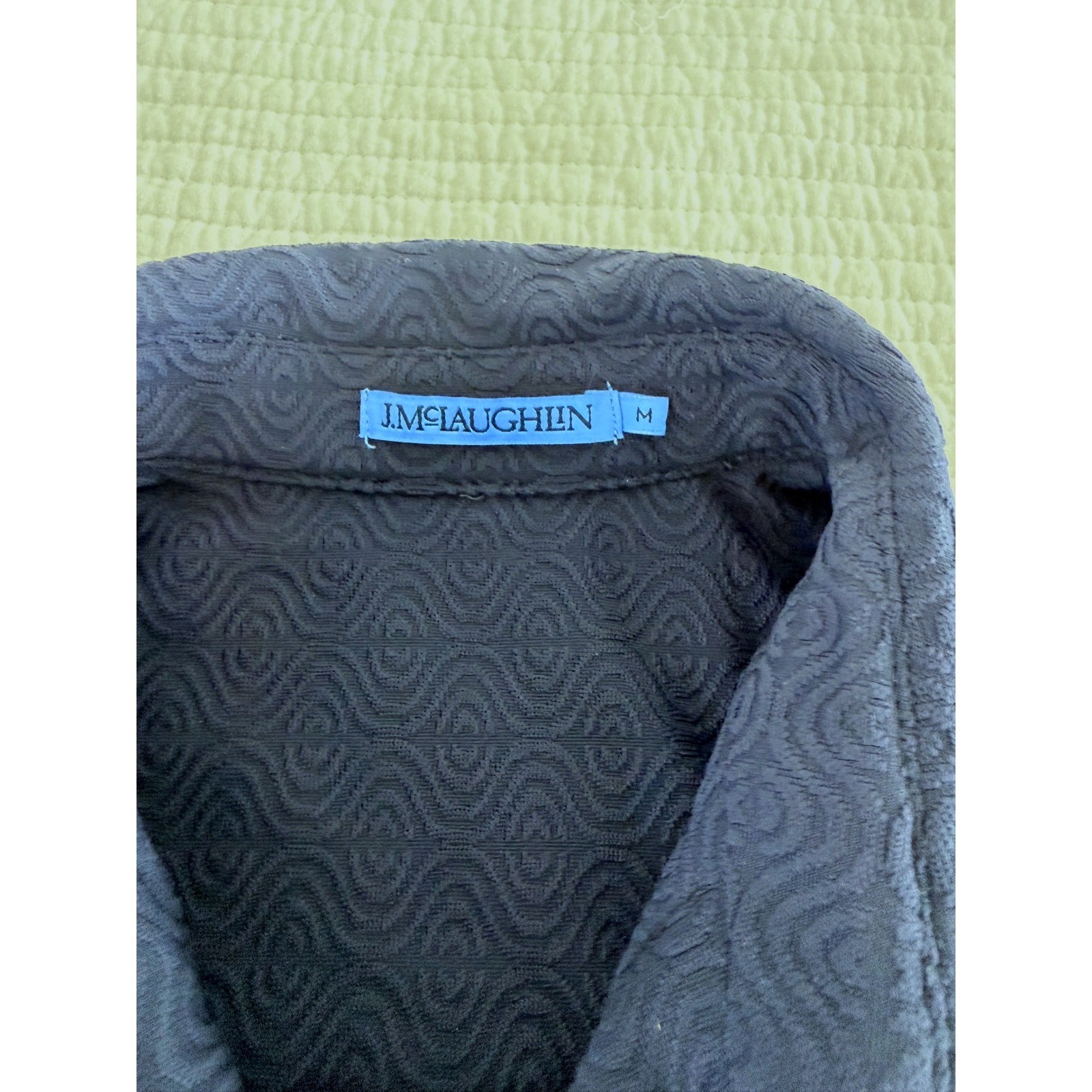 J.McLaughlin Navy Blue Textured Jacquard V-Neck Blouse Long Sleeve Womens Medium