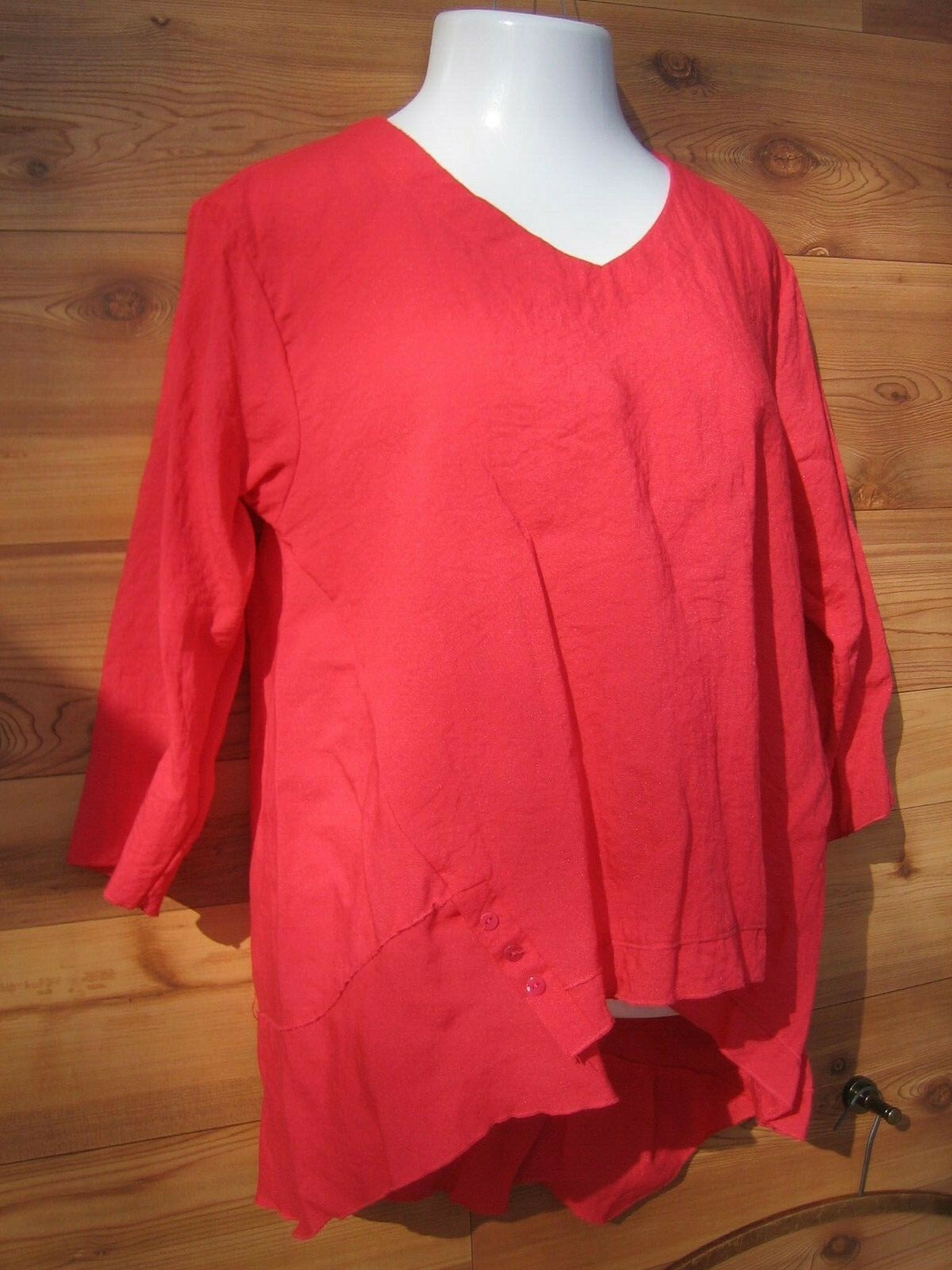 Habitat L Lg Lipstick Red Asymmetrical Blouse Top Front HiLo Swing 14 12 Rayon