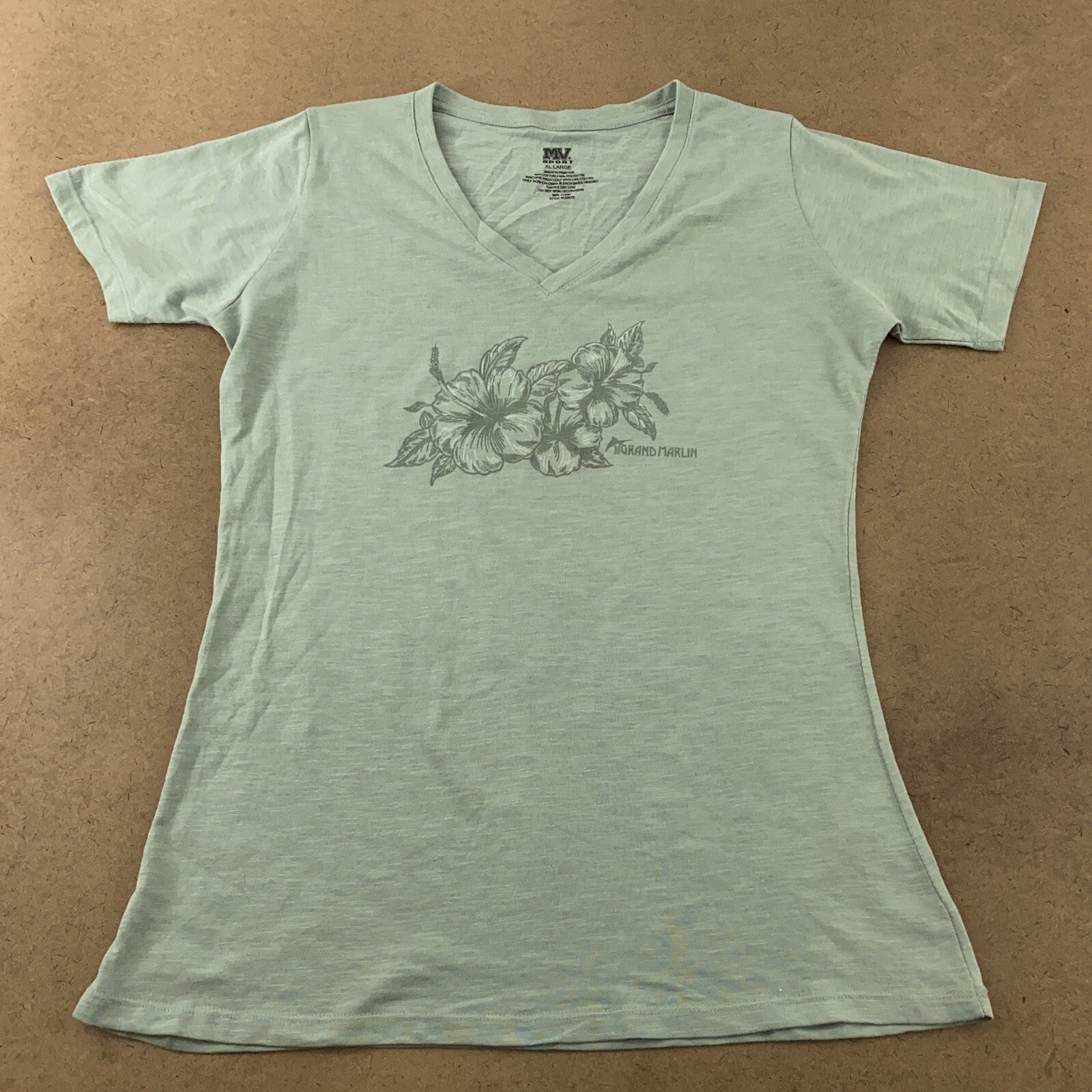 MV Sport Women’s Size XL Green The Grand Marlin Floral Print V Neck Tee New