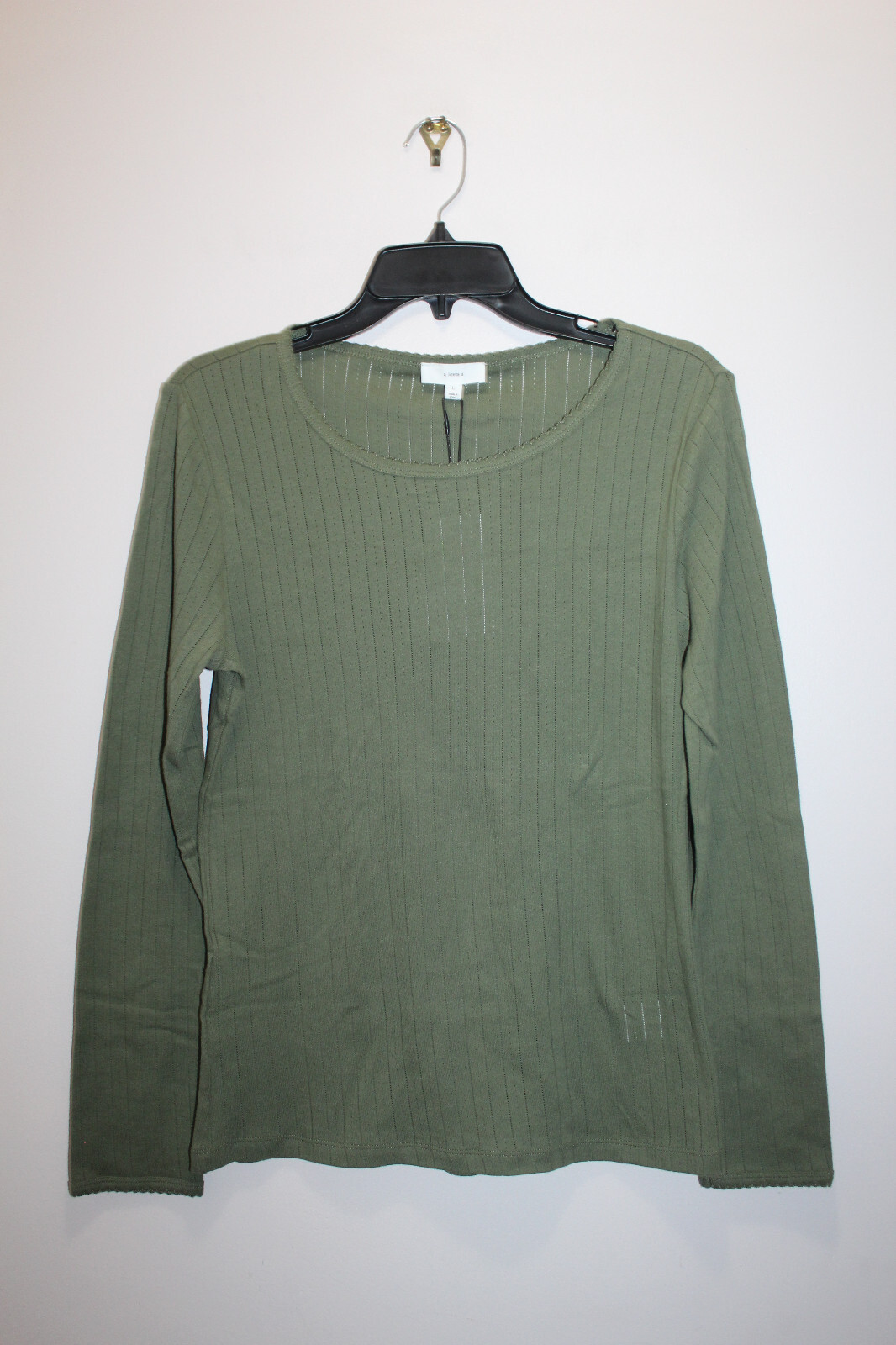 A LOVES A KNIT TOP 100% COTTON ROUND NECK PERFORATED SPRING MOSS GREEN SIZE L