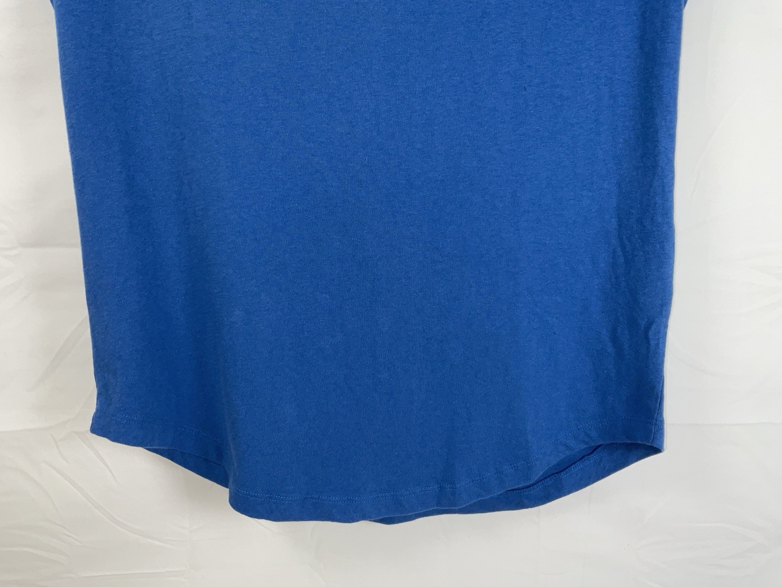 NWOT Women’s Johnnie-O Merediths Short Sleeve 100% Cotton T-Shirt Blue – Small