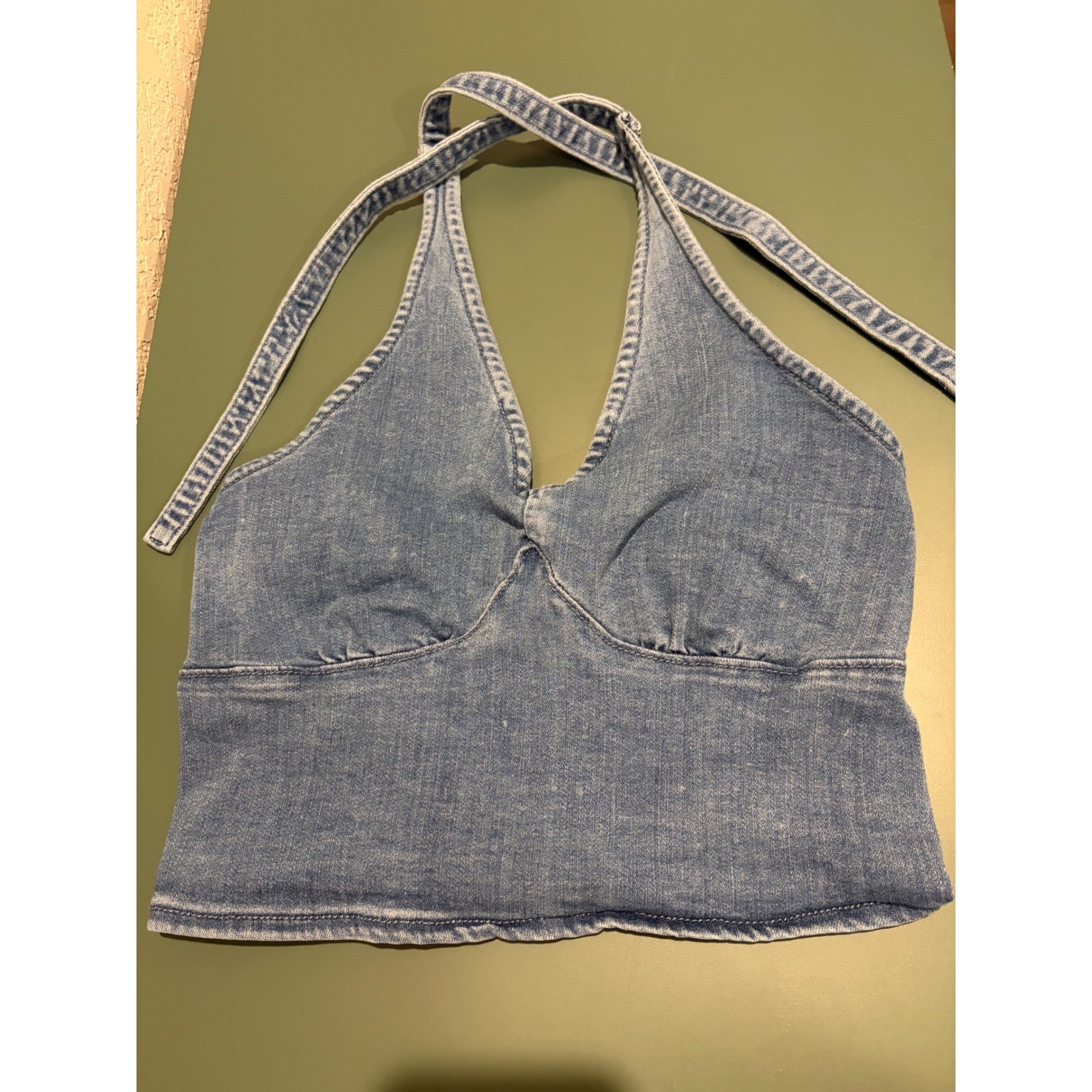 Hollister Denim Halter Top Medium Wash Blue V-Neck Zip Back Crop Top Small