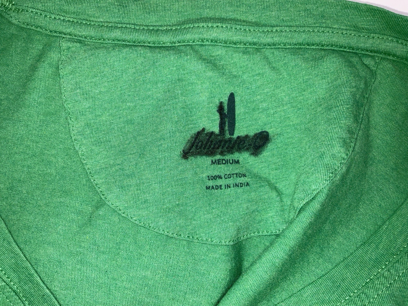 NWOT Women’s Johnnie-O Merediths Short Sleeve 100% Cotton T-Shirt Green – Medium