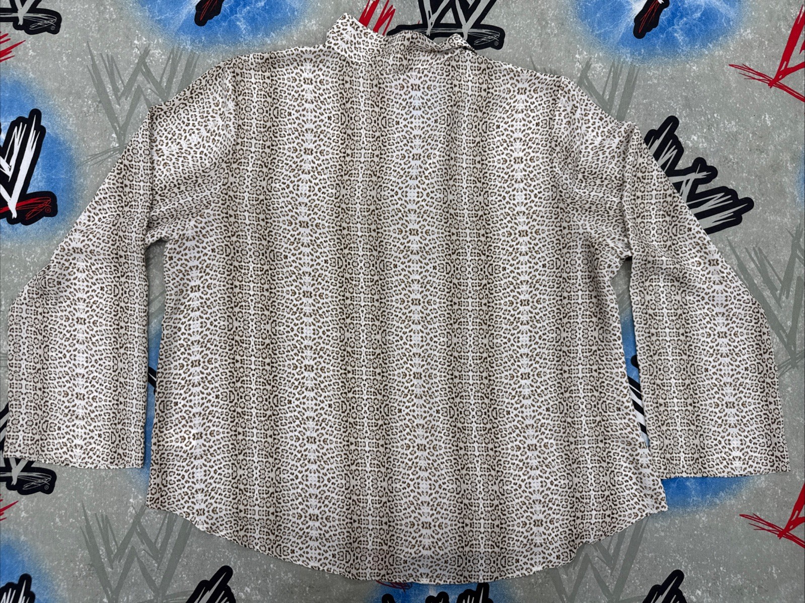 All in Favor Leopard Thin Women’s 2XL Shirt