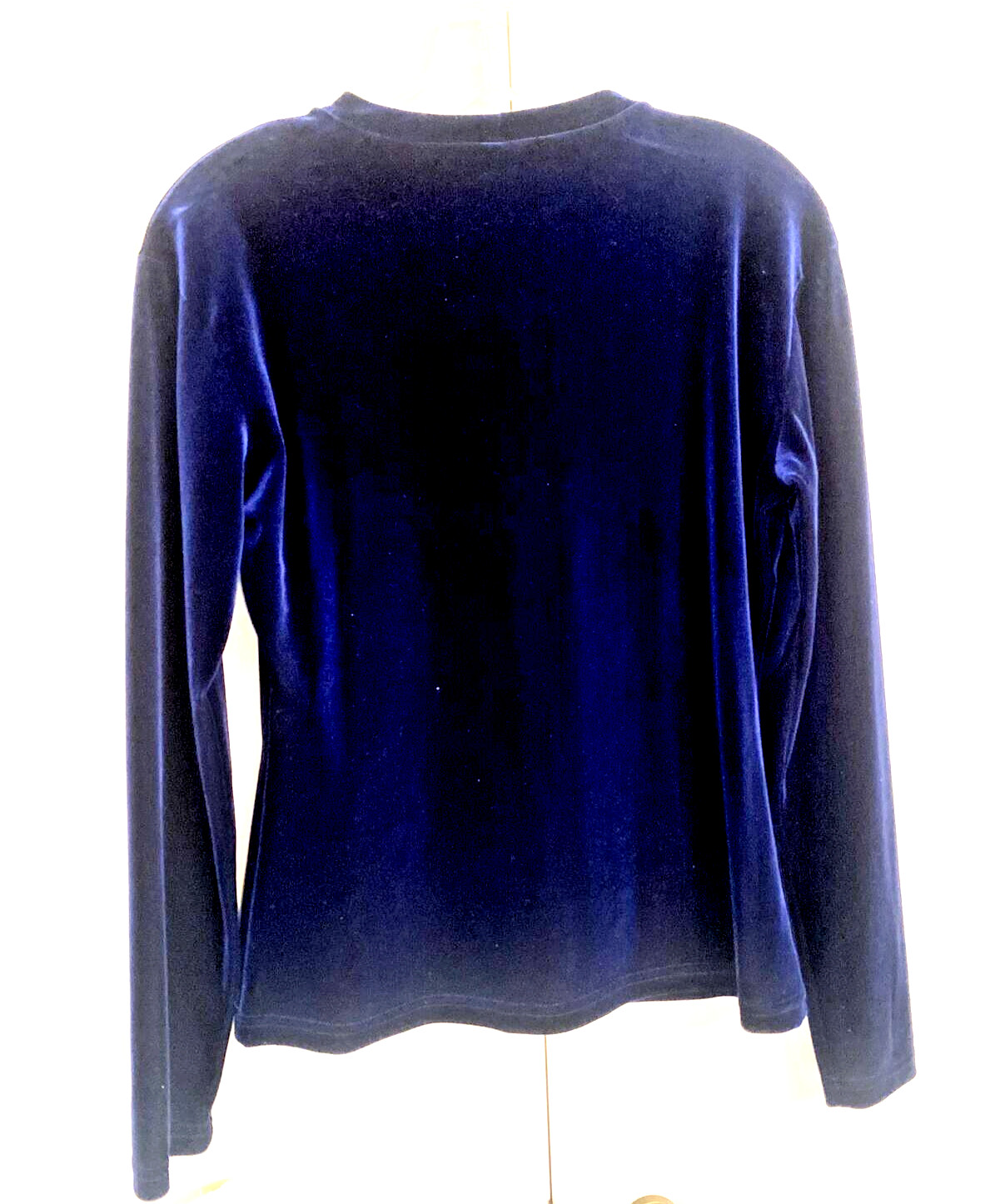 Top Jonden by Linda Leal Dark M Lush Blue Velvet Round Neck Long Sleeves NWT USA