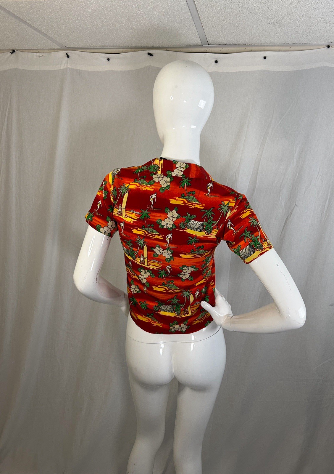 VTG Hawaiian Y2K Babydoll Surfing Baby Tee XS Kidcore Bobby Jack Style Beach NEW