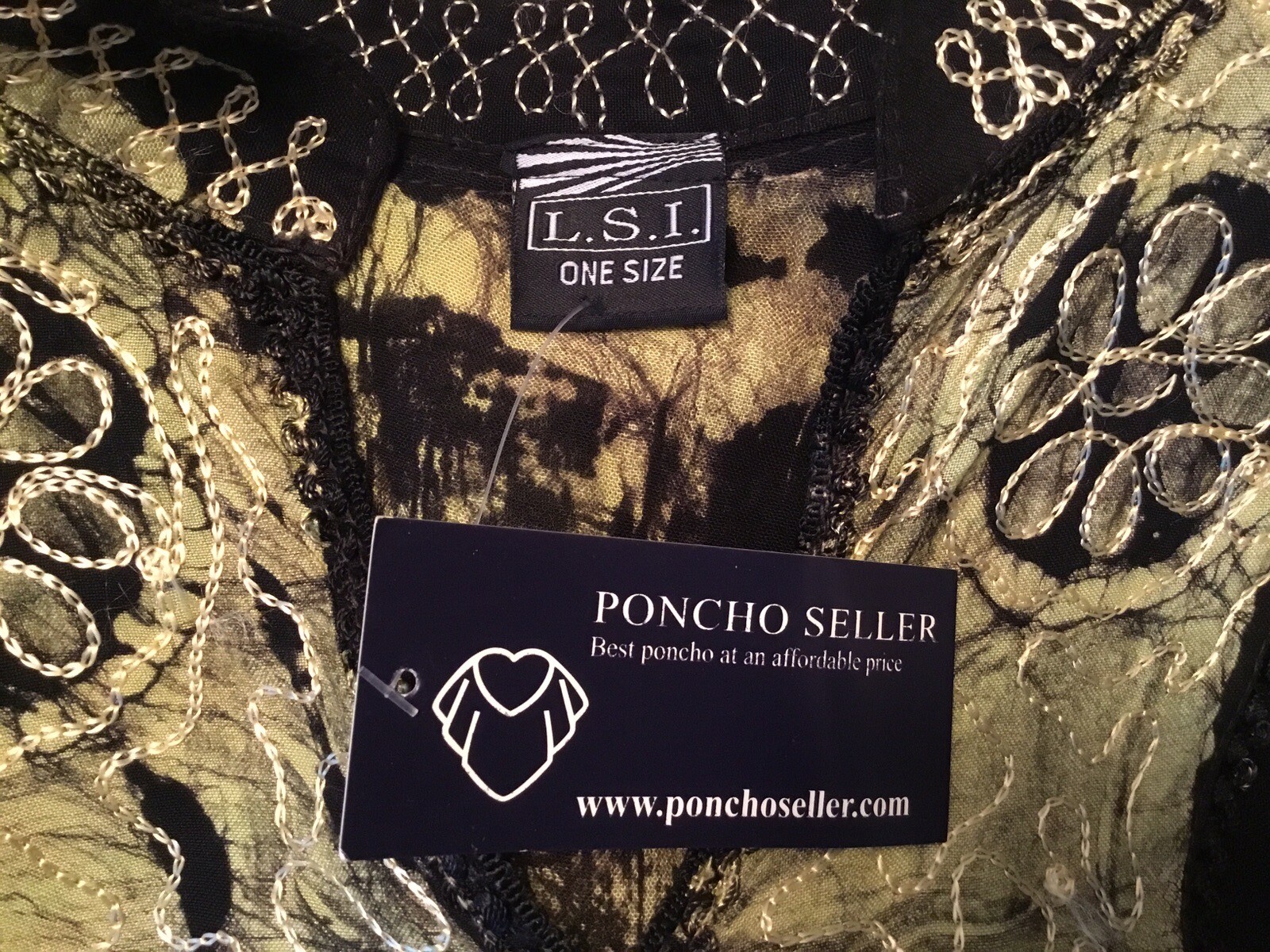 LSI Womens NWT Boho Top Shirt Black Green Embroidered One Size Poncho Seller